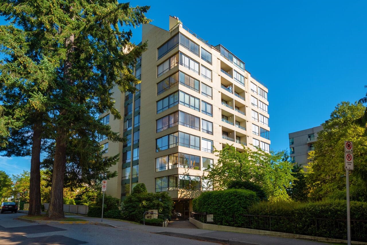 802 1412 Esquimalt Avenue - MLS&reg; # R3150439