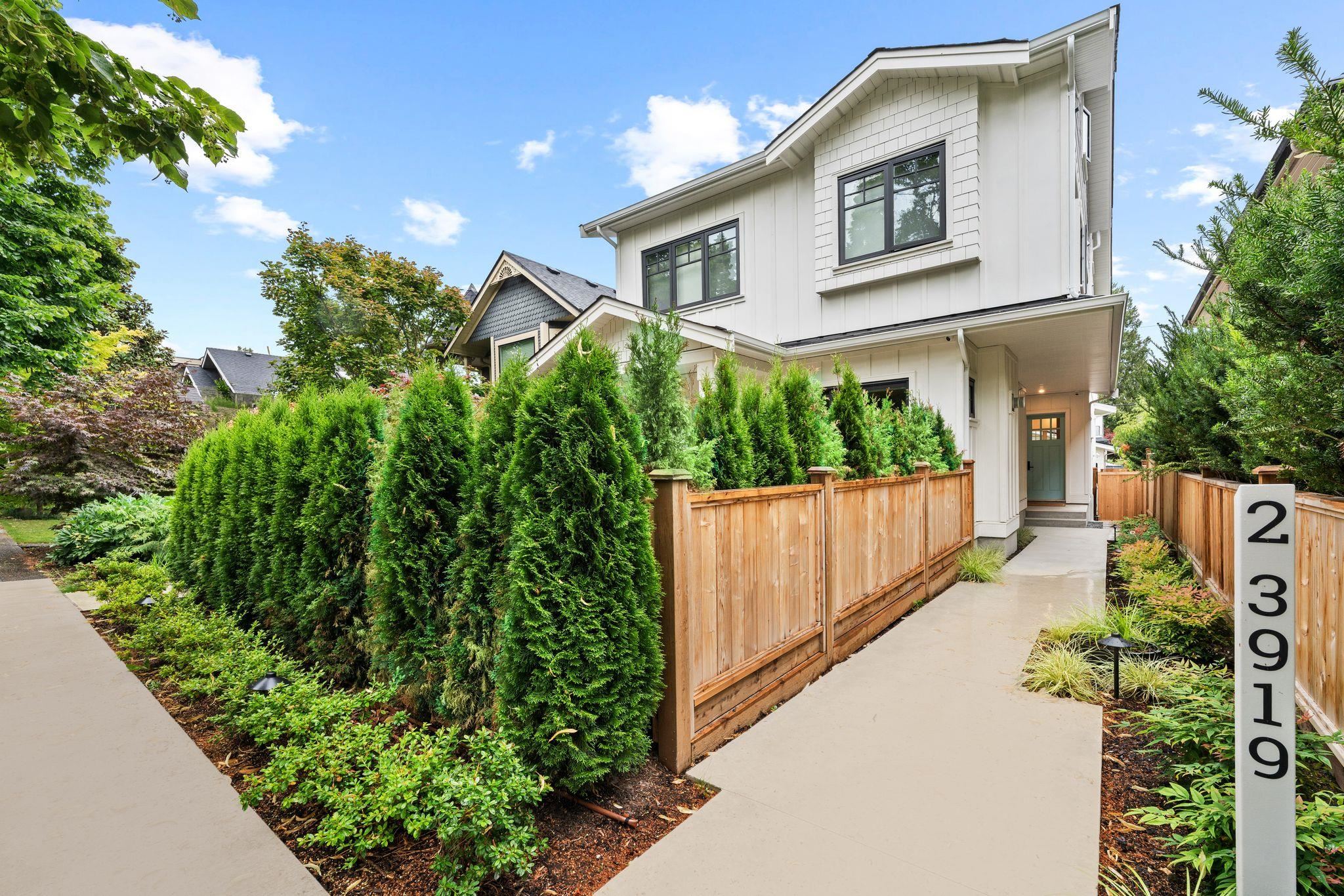 2 3919 18th Avenue - MLS&reg; # R3150575