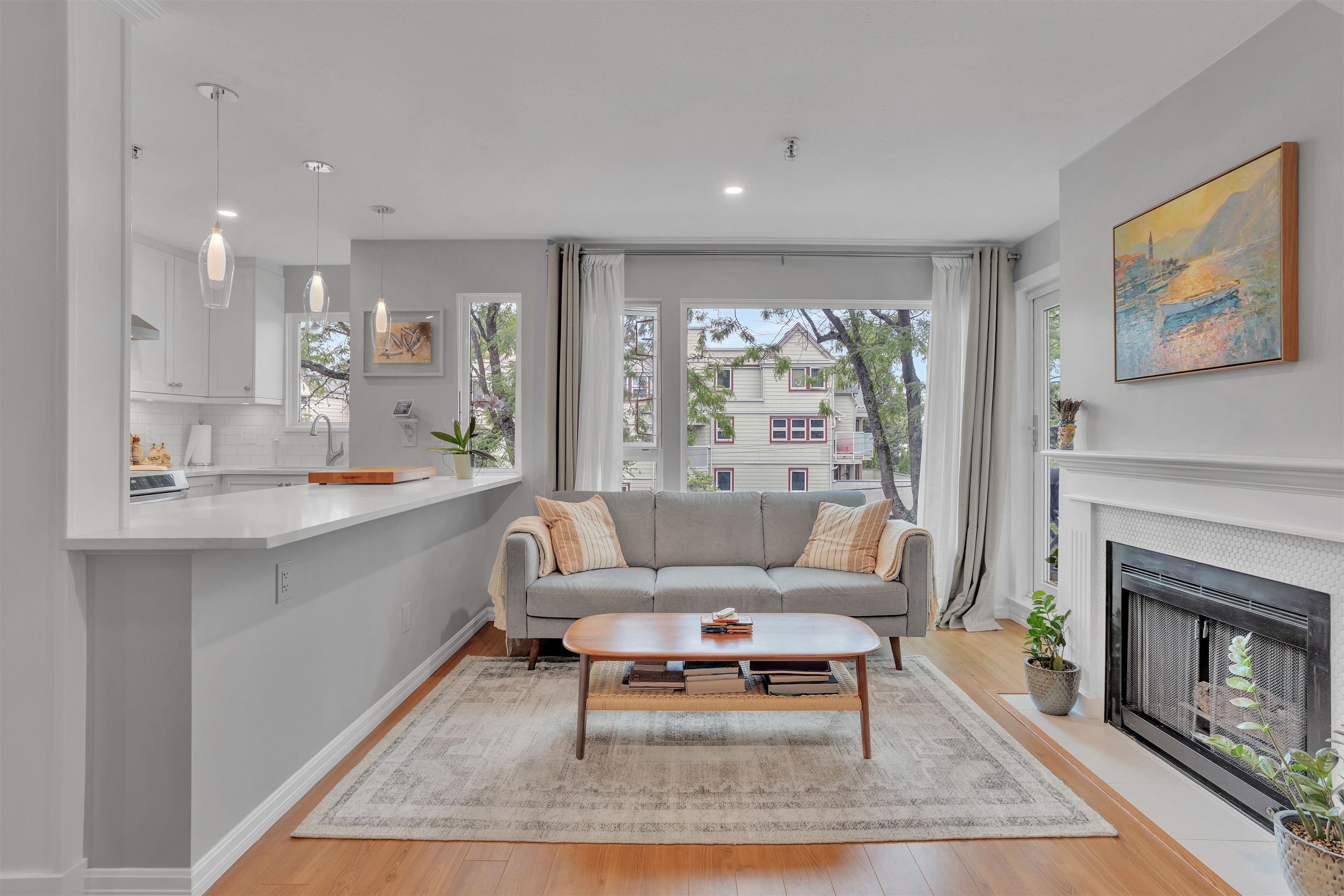 315 2020 8th Avenue - MLS&reg; # R3151033