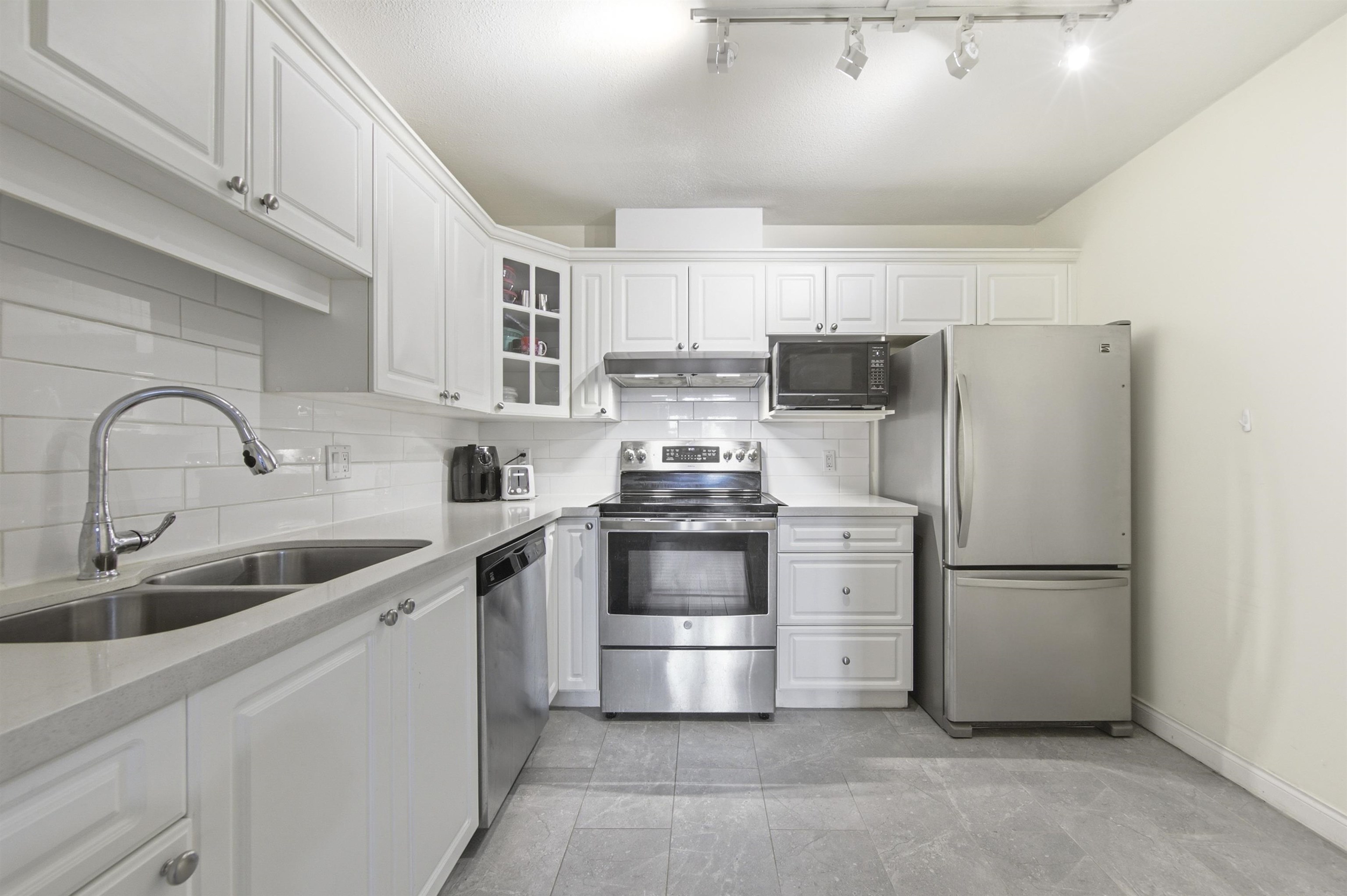 105 5735 Hampton Place - MLS&reg; # R3151110