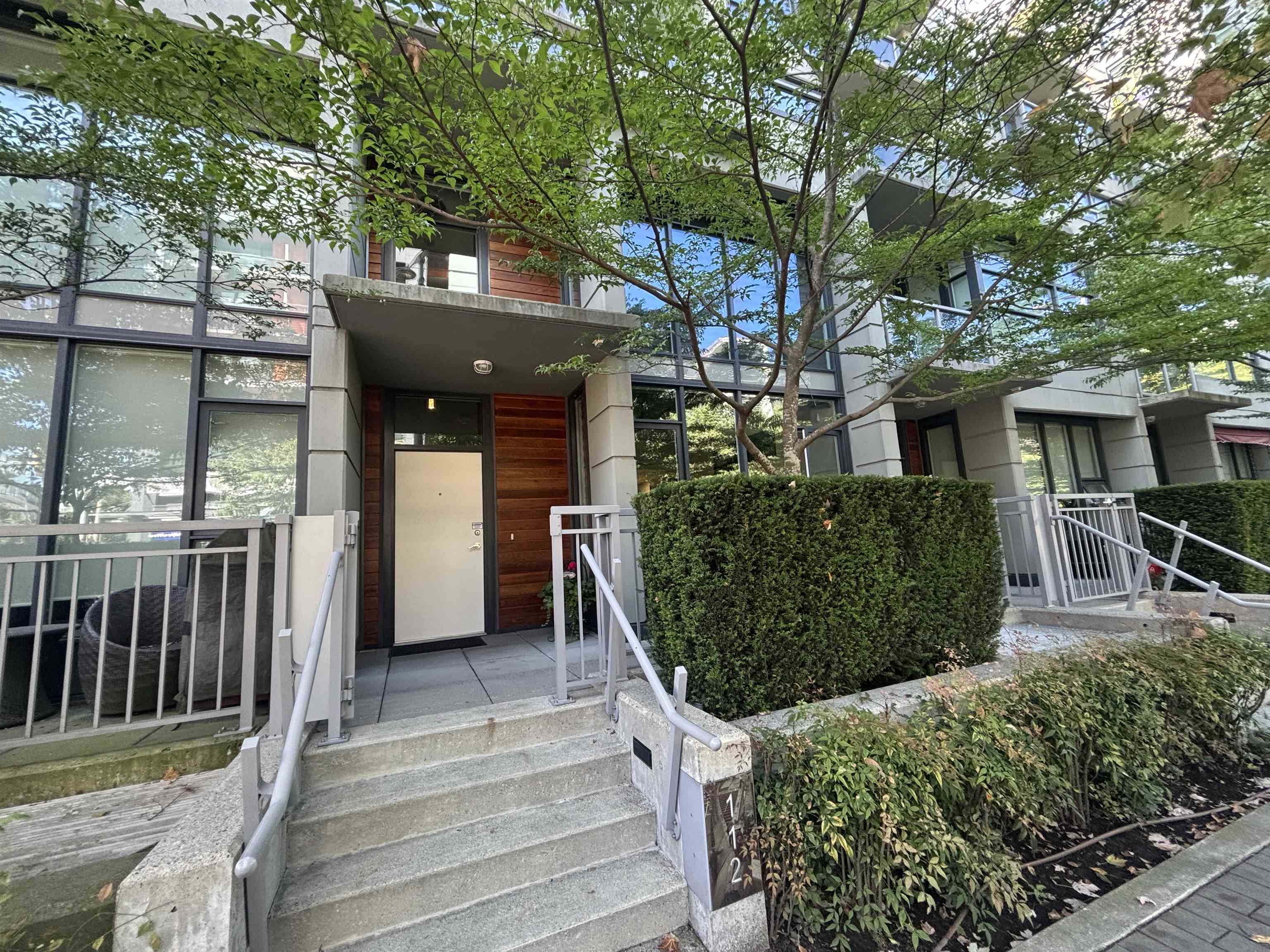  112 1st Avenue - MLS&reg; # R3151200