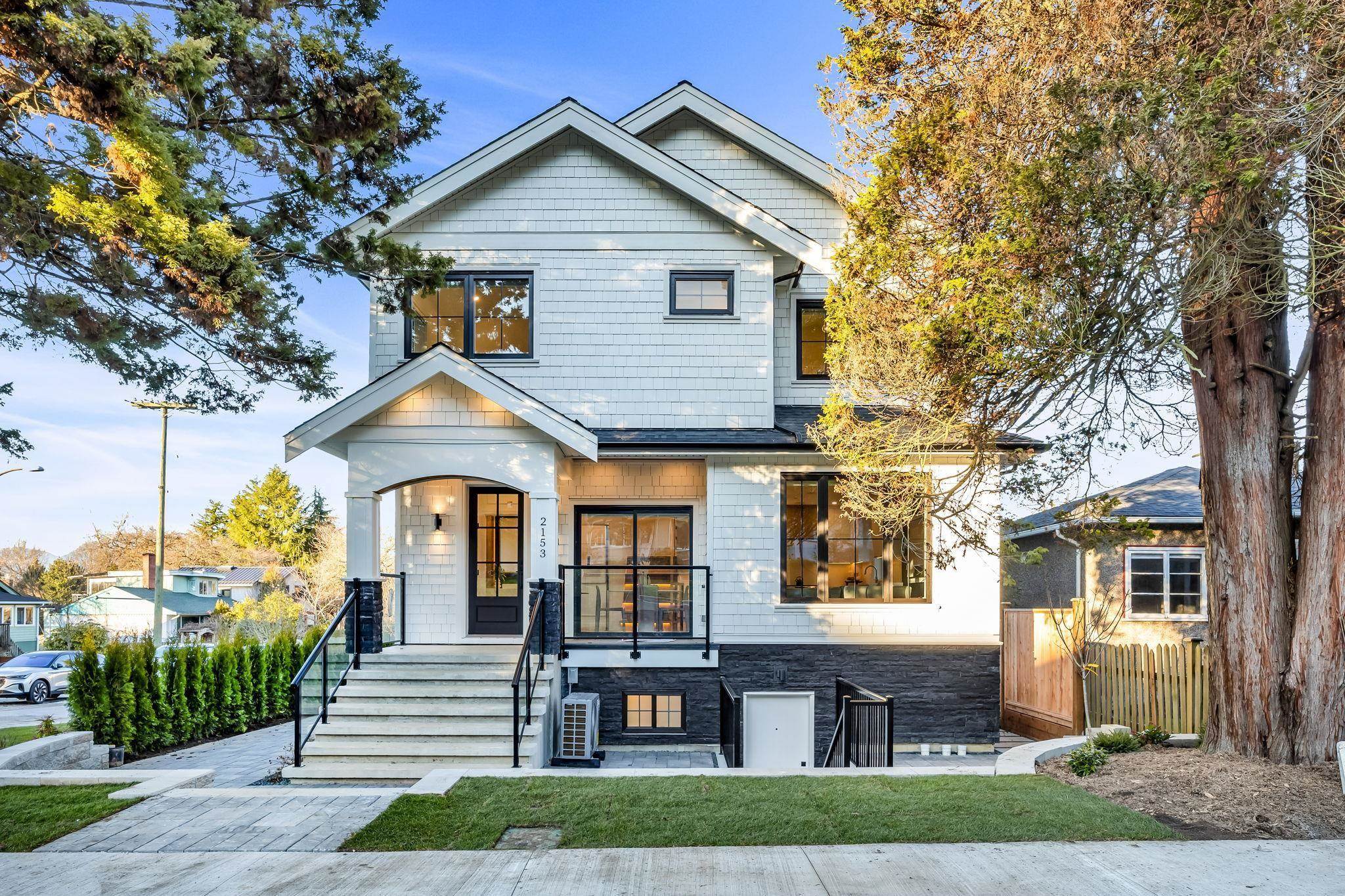 2153 20th Avenue - MLS&reg; # R3151750