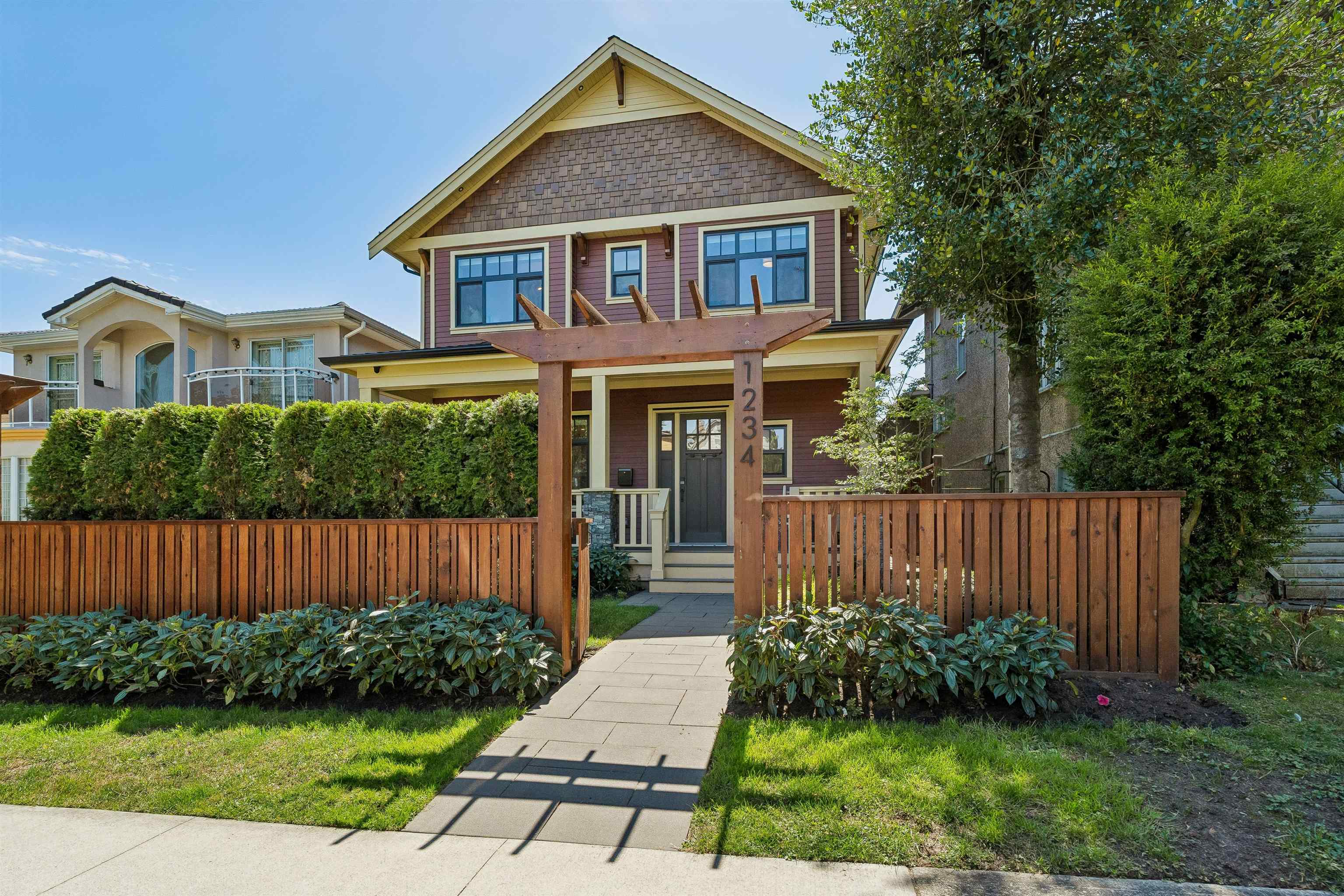  1234 19th Avenue - MLS&reg; # R3152057
