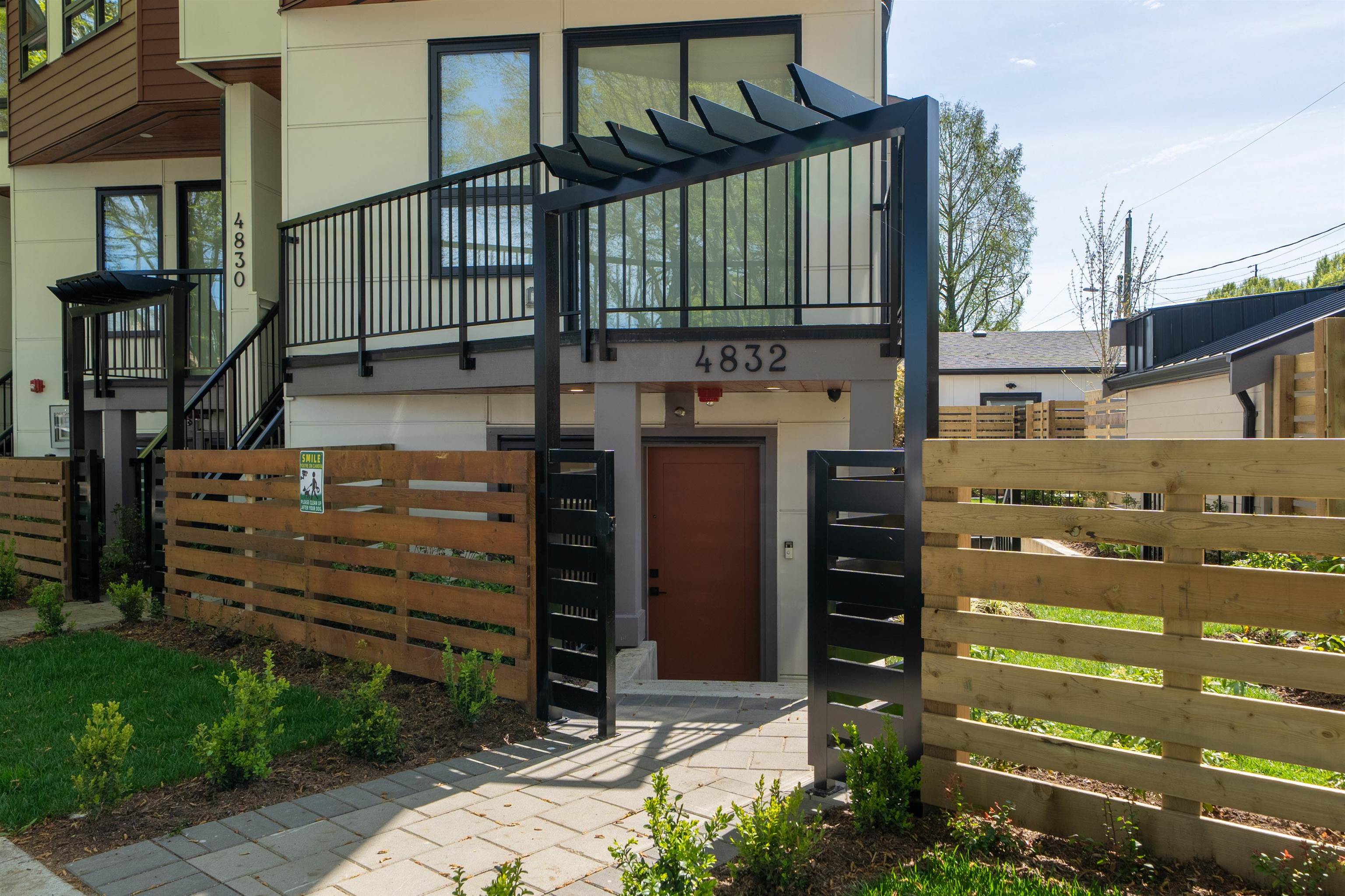  4832 Duchess Street - MLS&reg; # R3152179