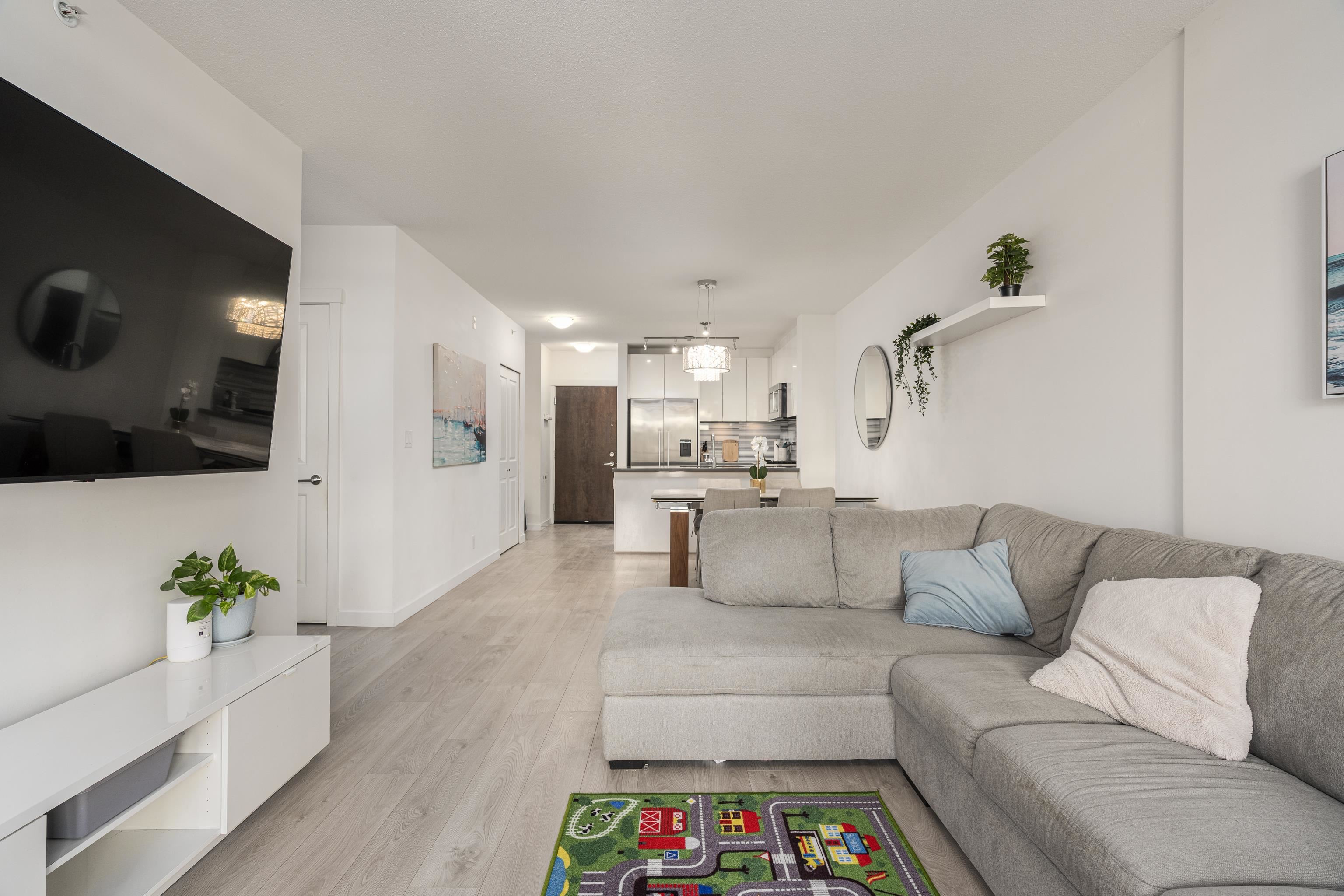 210 3168 Riverwalk Avenue - MLS&reg; # R3152373