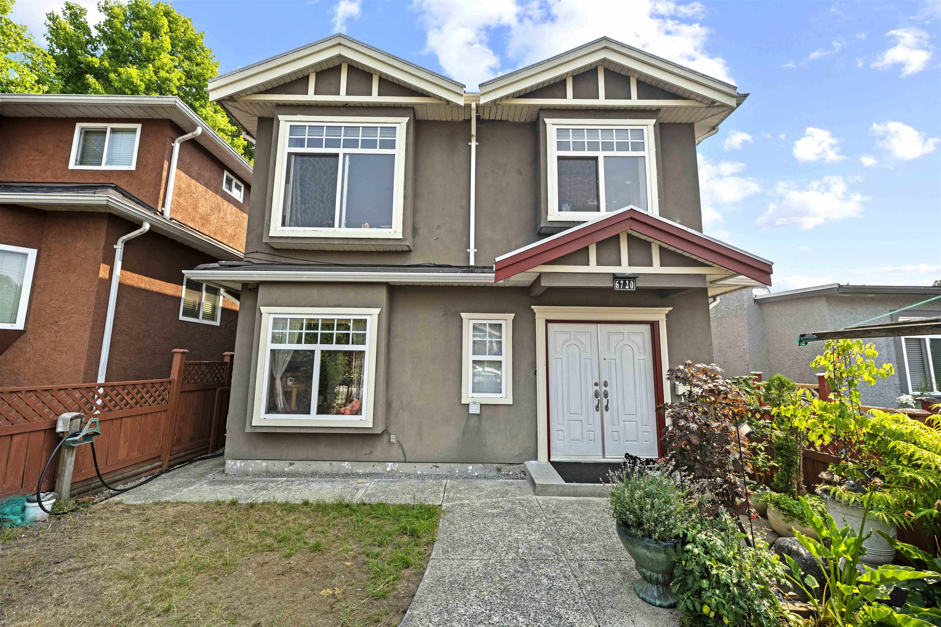  6720 Fraser Street - MLS&reg; # R3152473