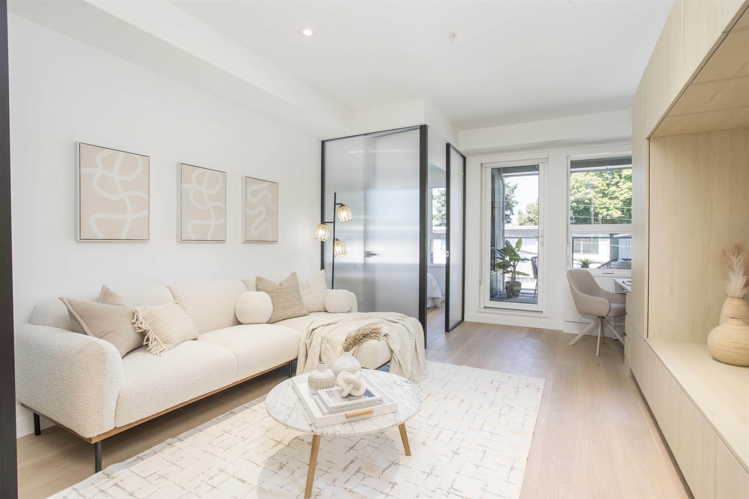 319 2471 St. George Street - MLS&reg; # R3152593