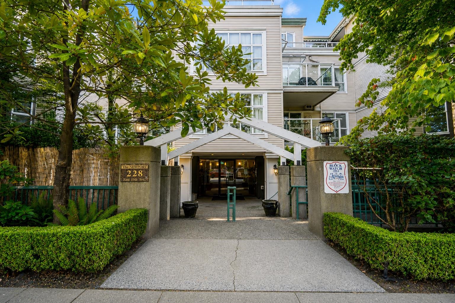 402 228 18th Avenue - MLS&reg; # R3152622
