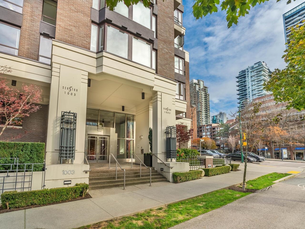 601 1003 Pacific Street - MLS&reg; # R3152657