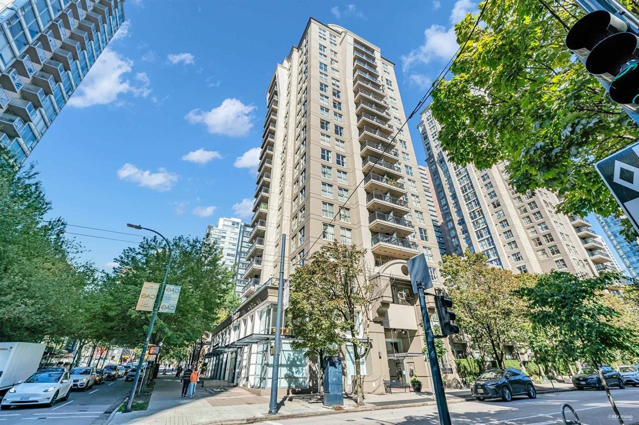 603 989 Richards Street - MLS&reg; # R3152728