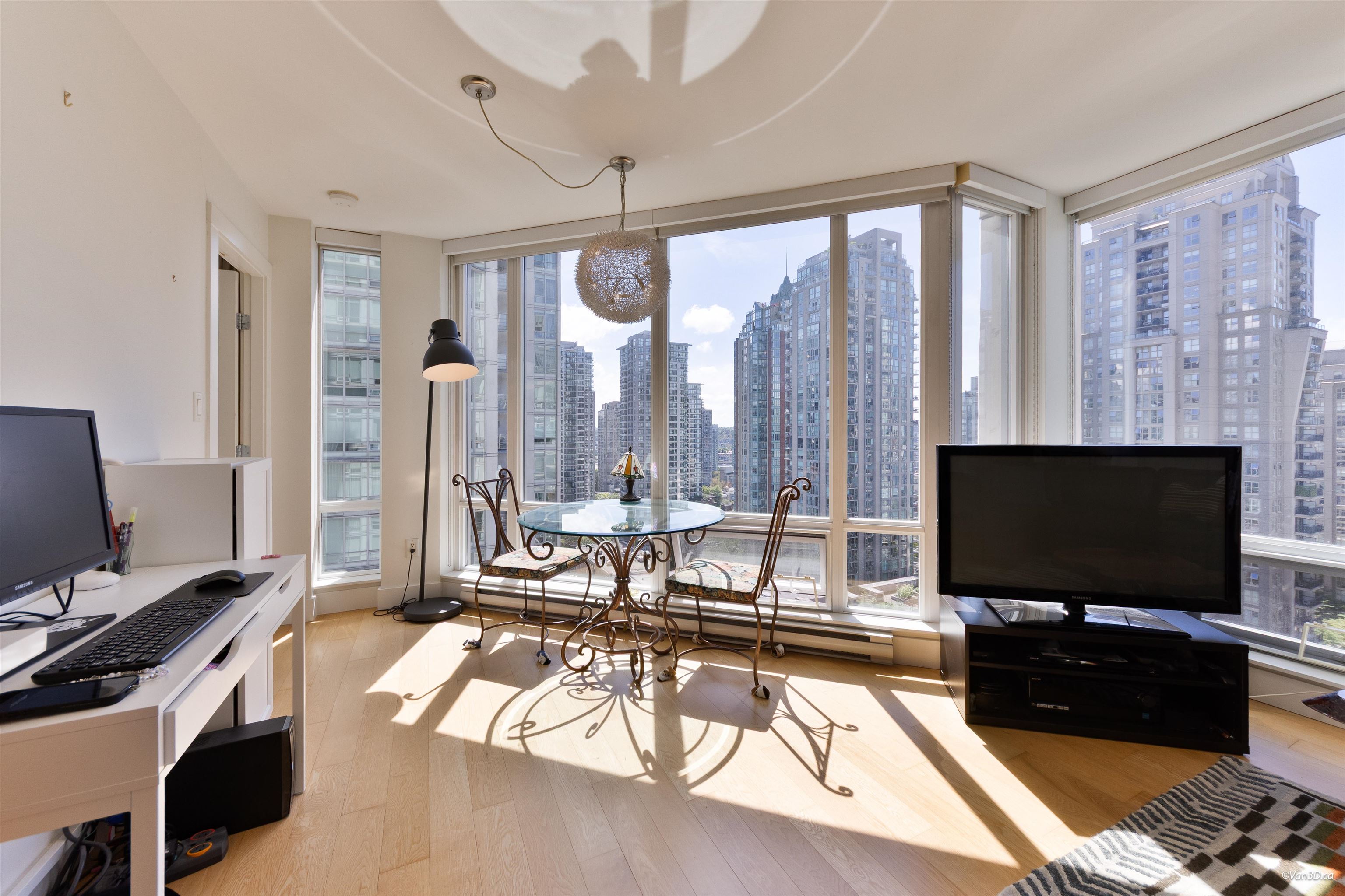 1501 565 Smithe Street - MLS&reg; # R3152936