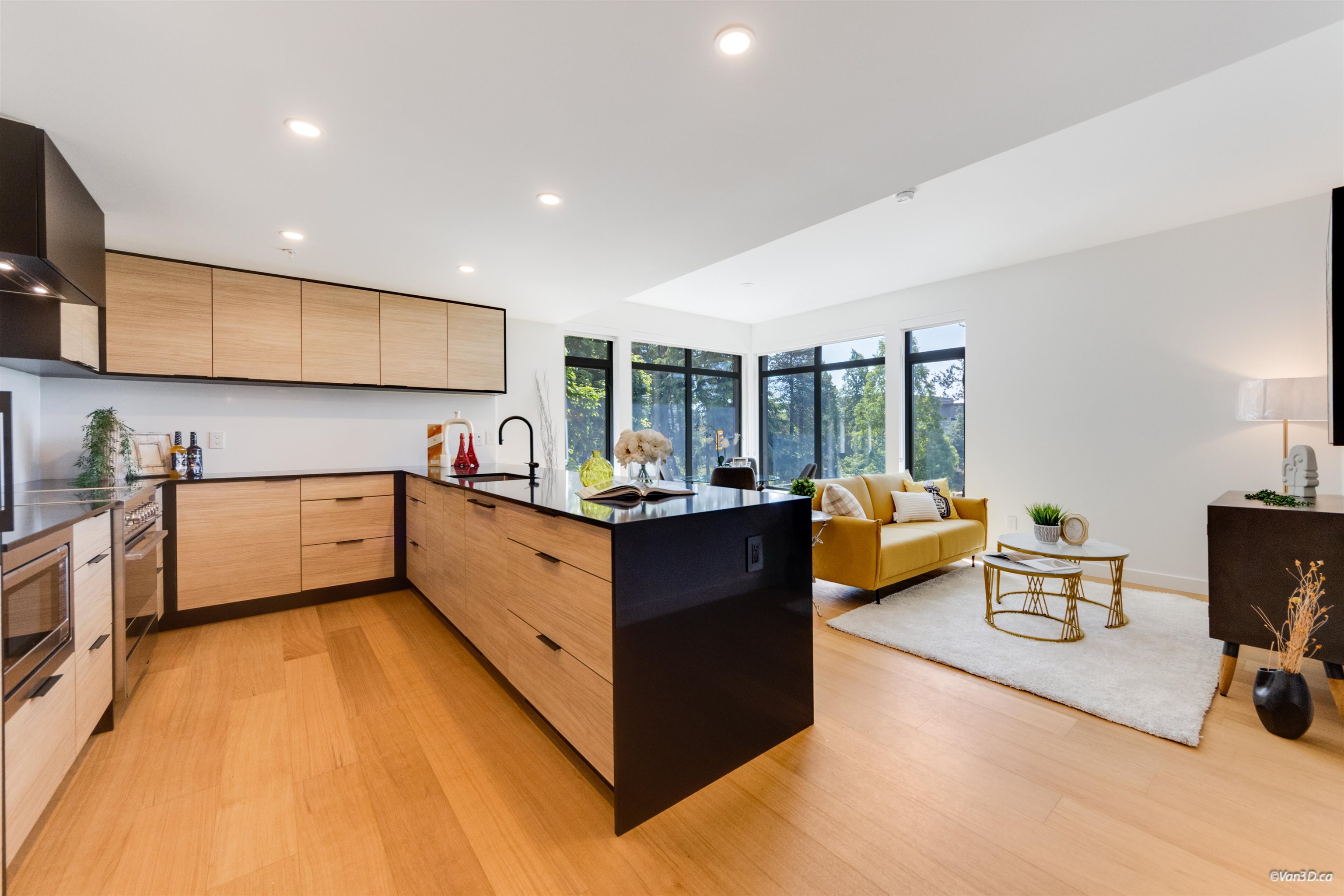 302 6485 Manitoba Street - MLS&reg; # R3152976