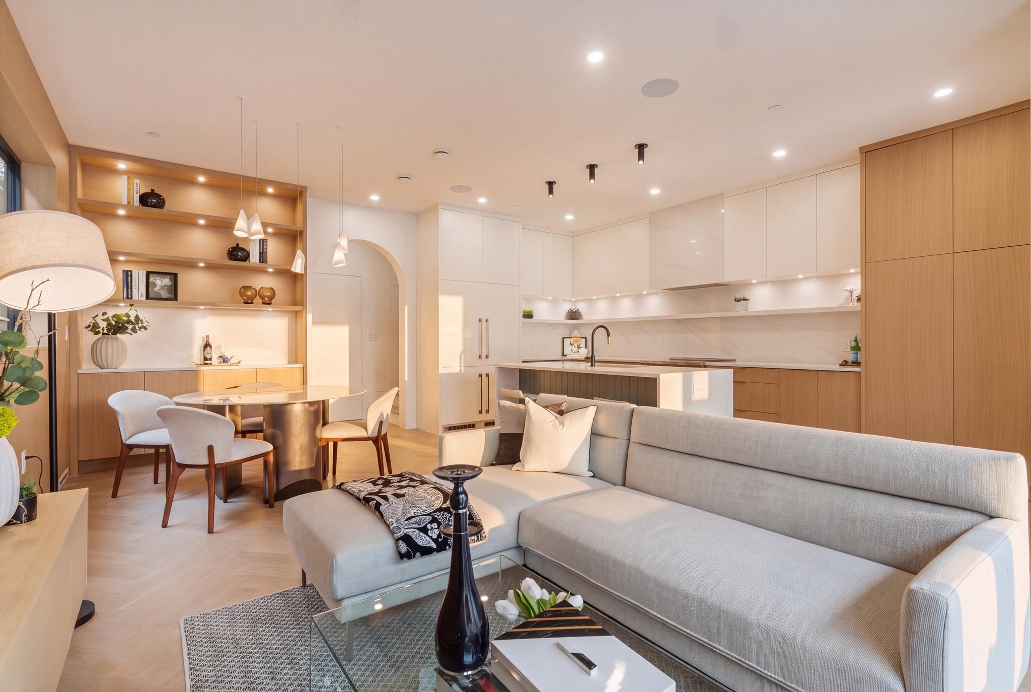2 4956 Chester Street - MLS&reg; # R3153142