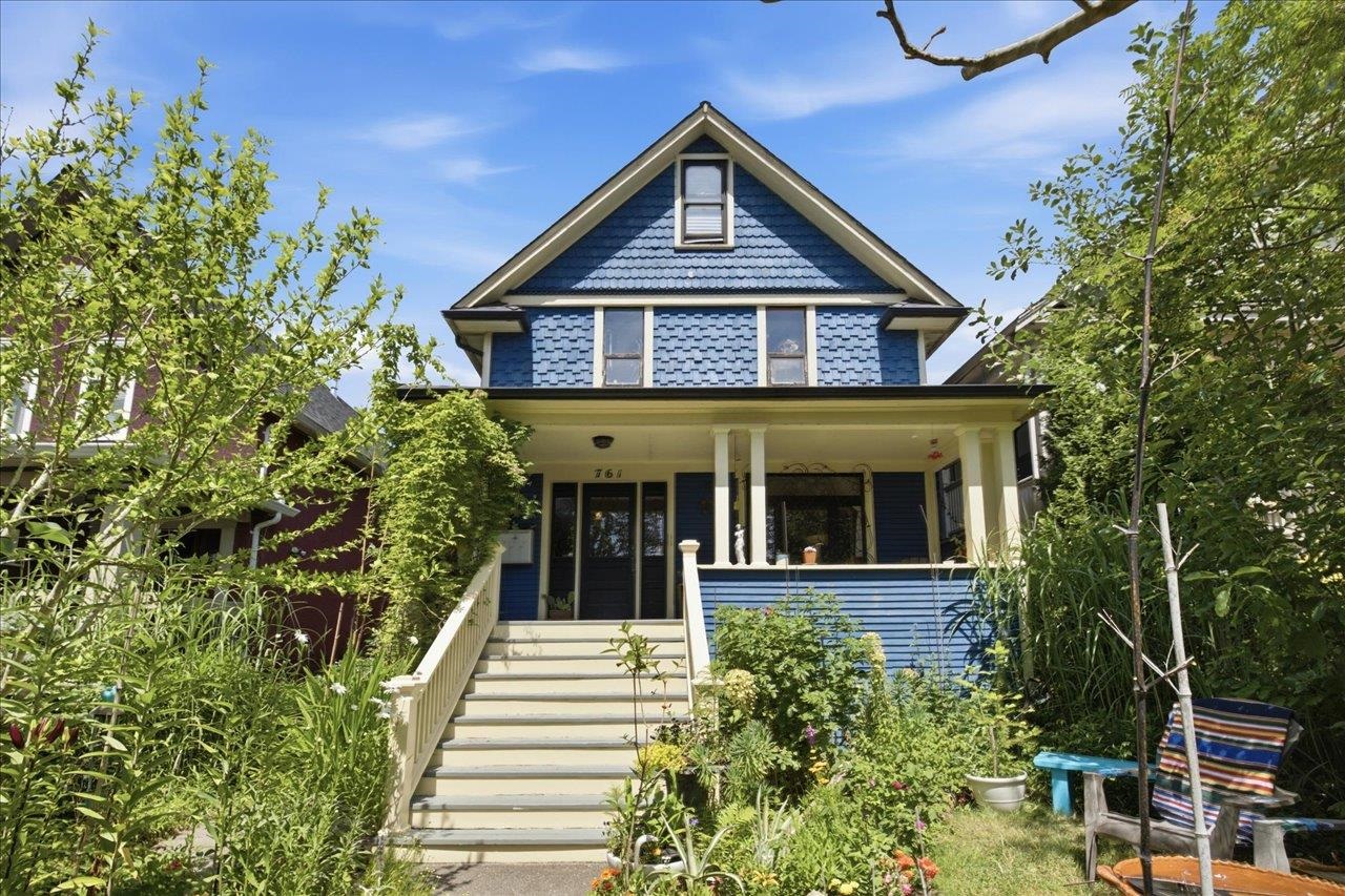  761 15th Avenue - MLS&reg; # R3153155