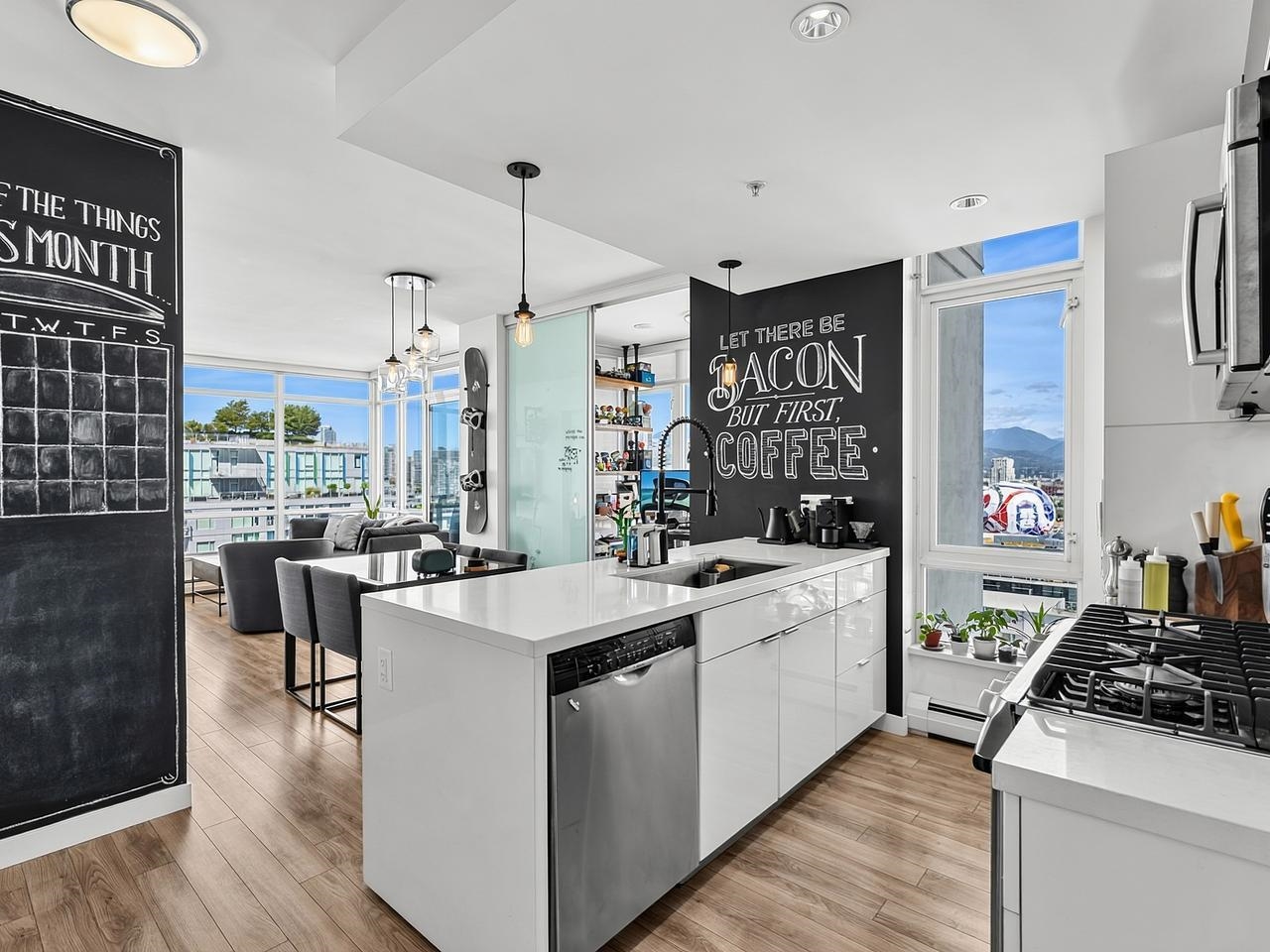 1902 1775 Quebec Street - MLS&reg; # R3153345
