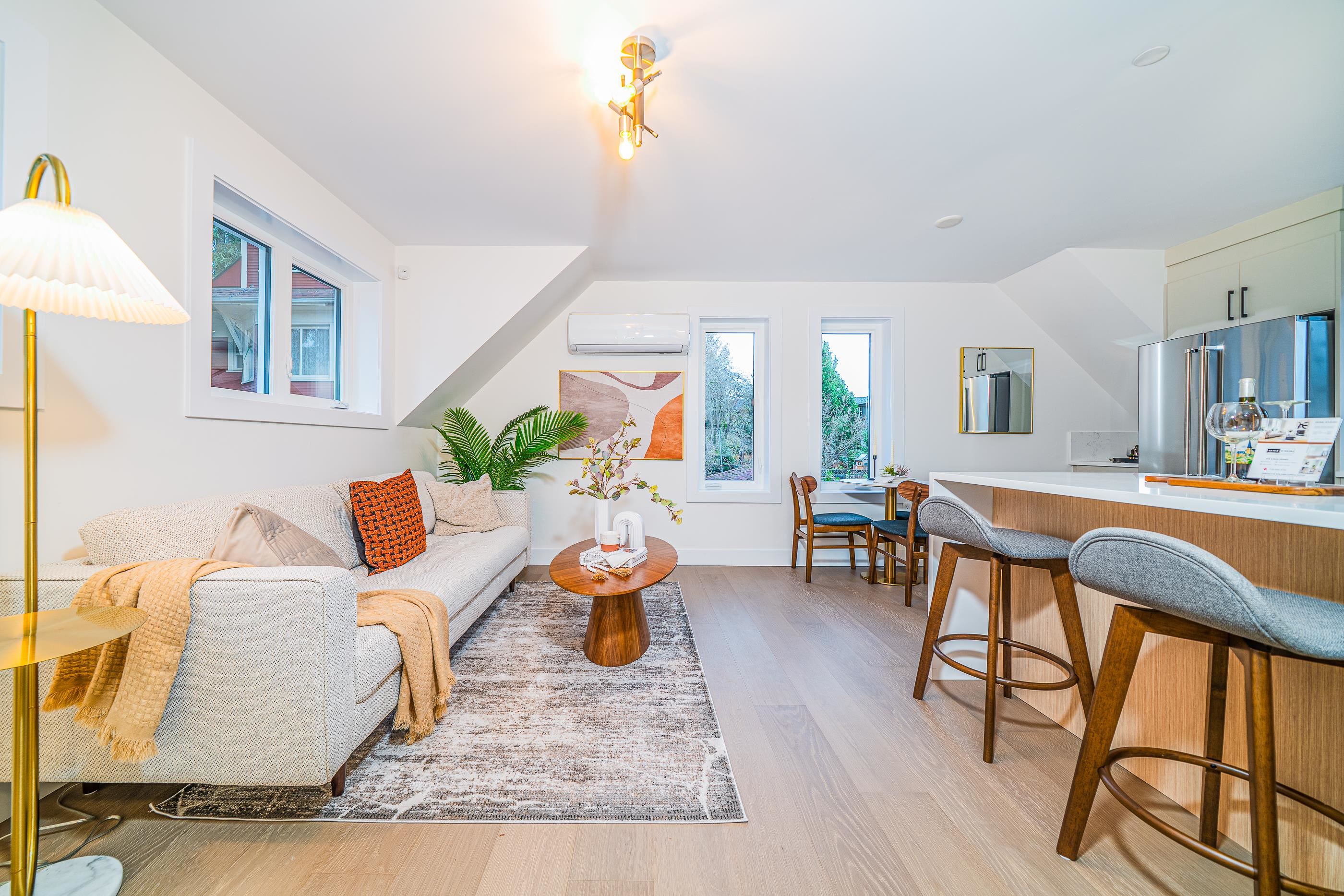  1926 William Street - MLS&reg; # R3153496