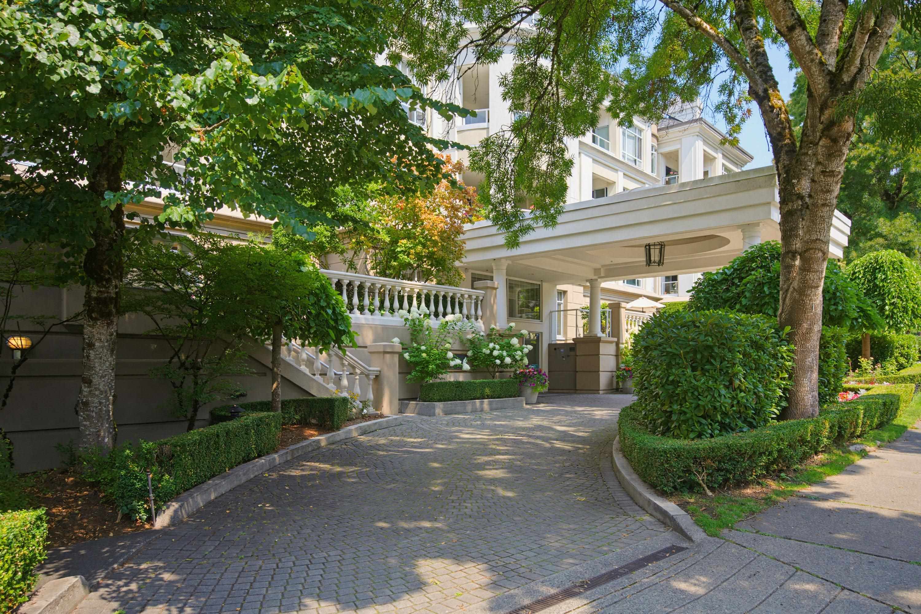 229 5735 Hampton Place - MLS&reg; # R3153547