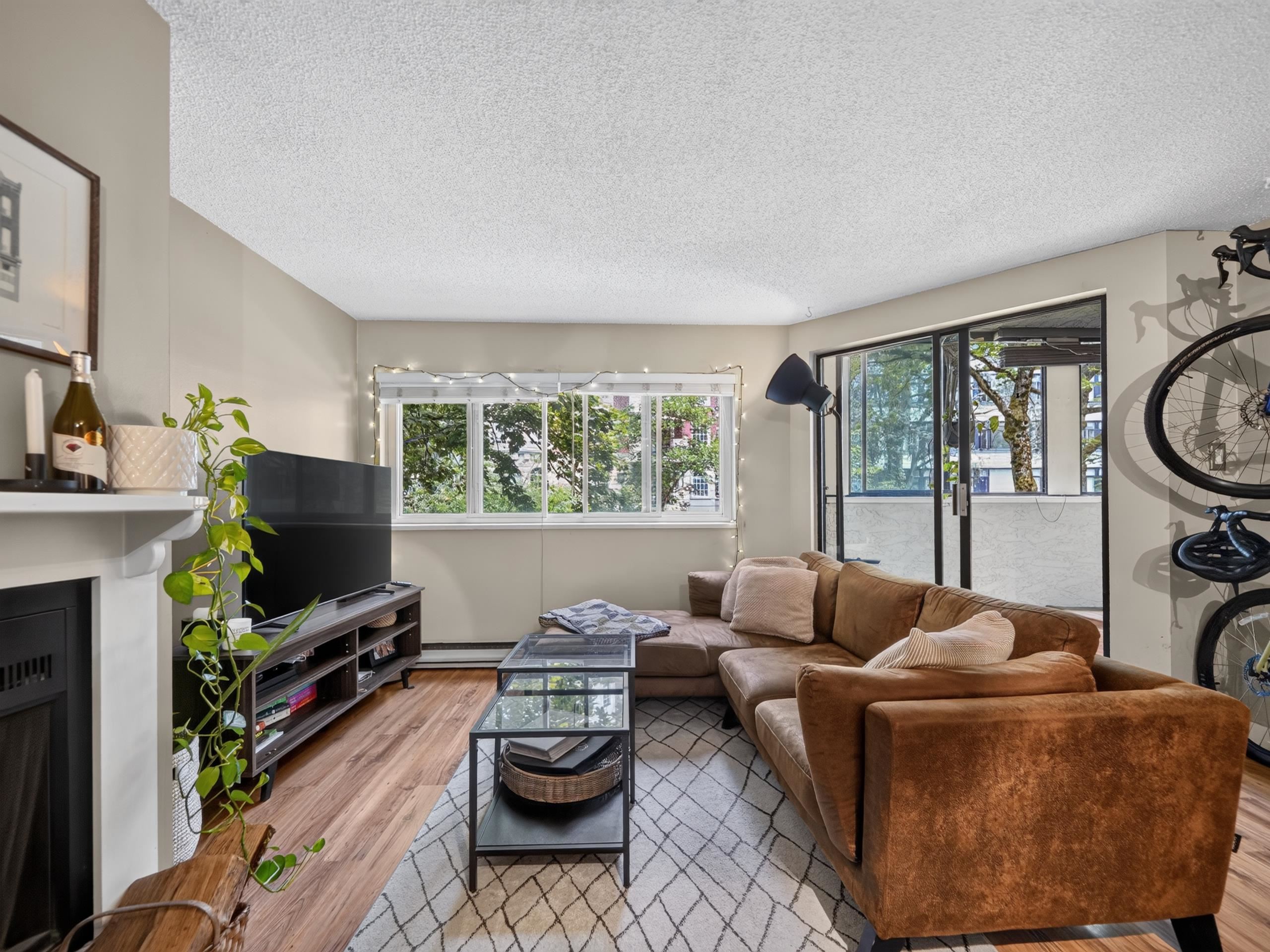 202 936 Bute Street - MLS&reg; # R3154244
