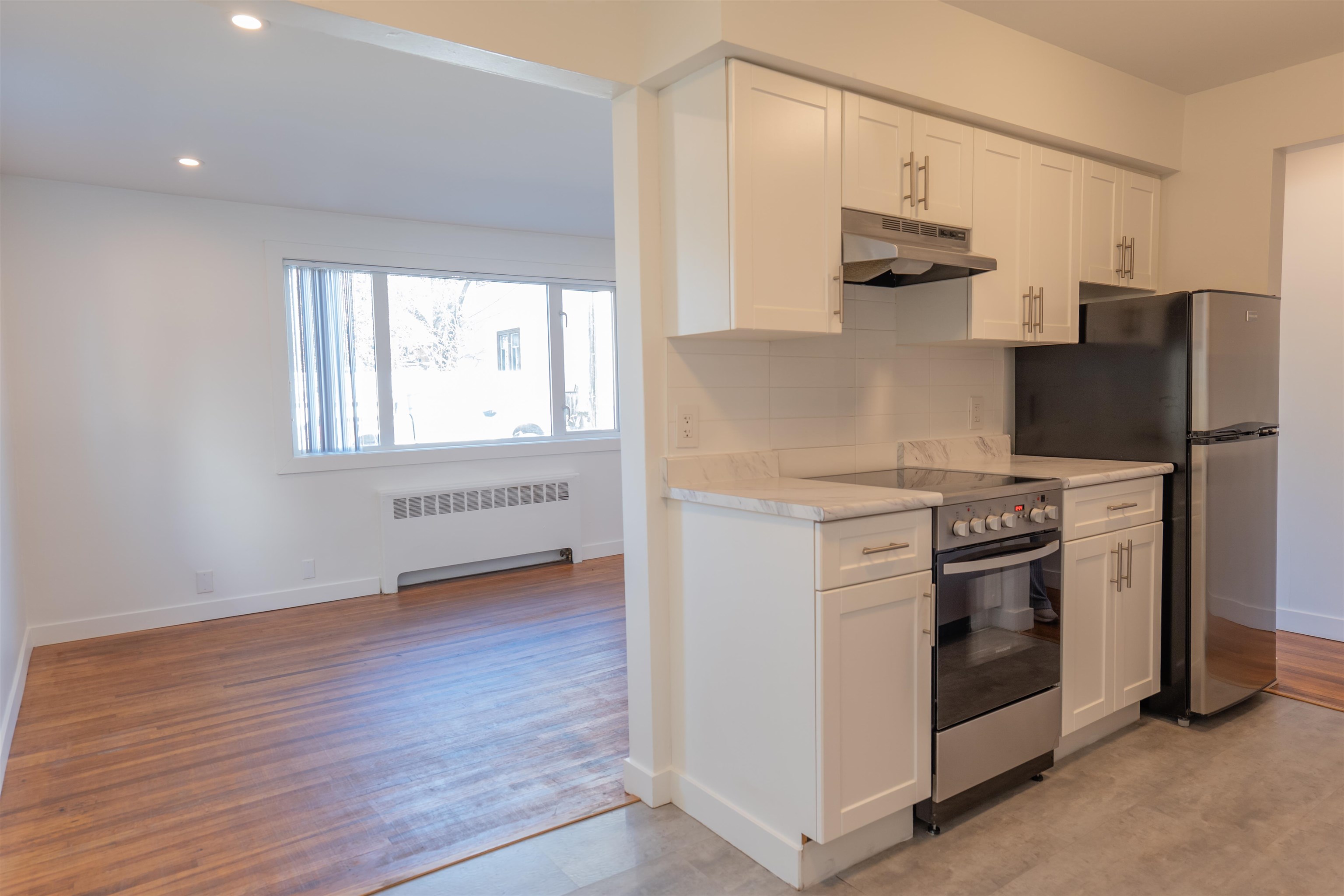 102 2185 Oxford Street - MLS&reg; # R3154484