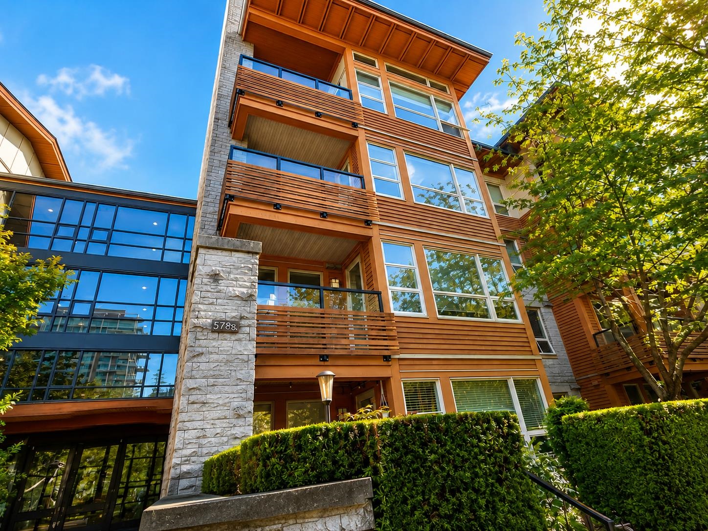309 5788 Birney Avenue - MLS&reg; # R3154535