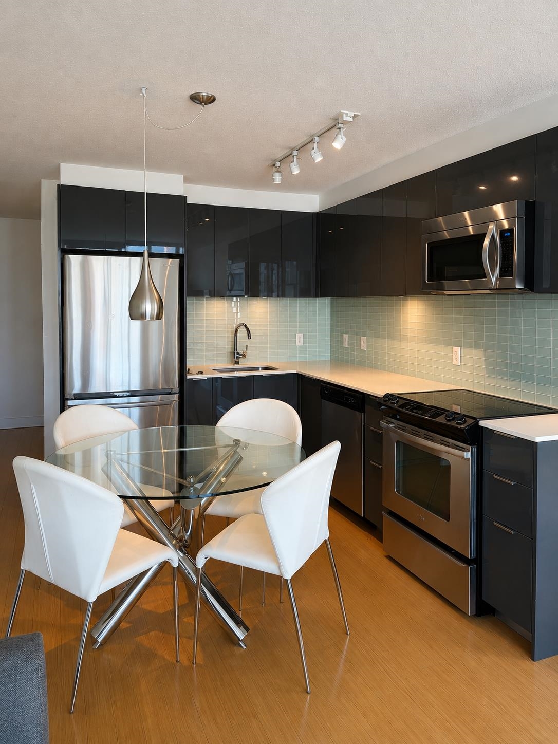 702 1325 Rolston Street - MLS&reg; # R3154598