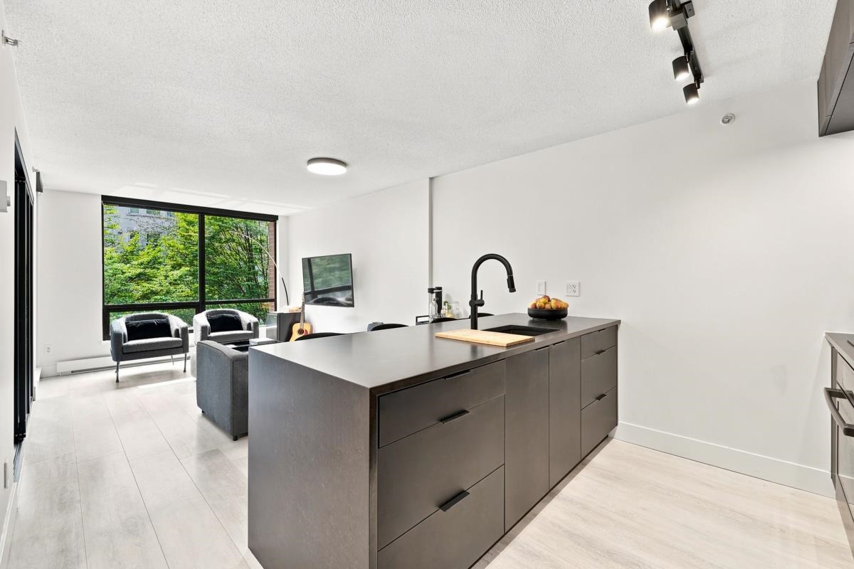 212 1082 Seymour Street - MLS&reg; # R3154893