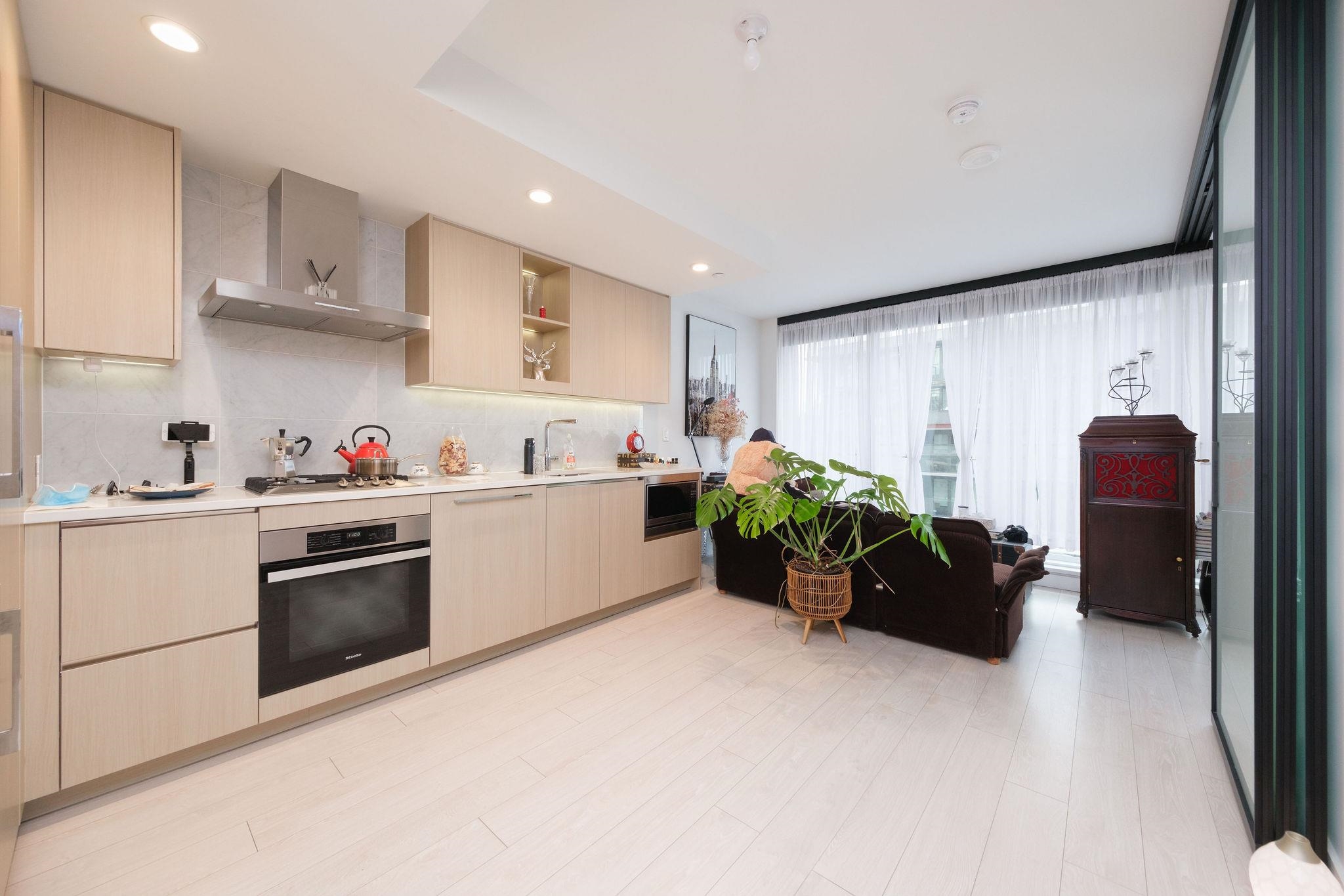 905 1768 Cook Street - MLS&reg; # R3154934