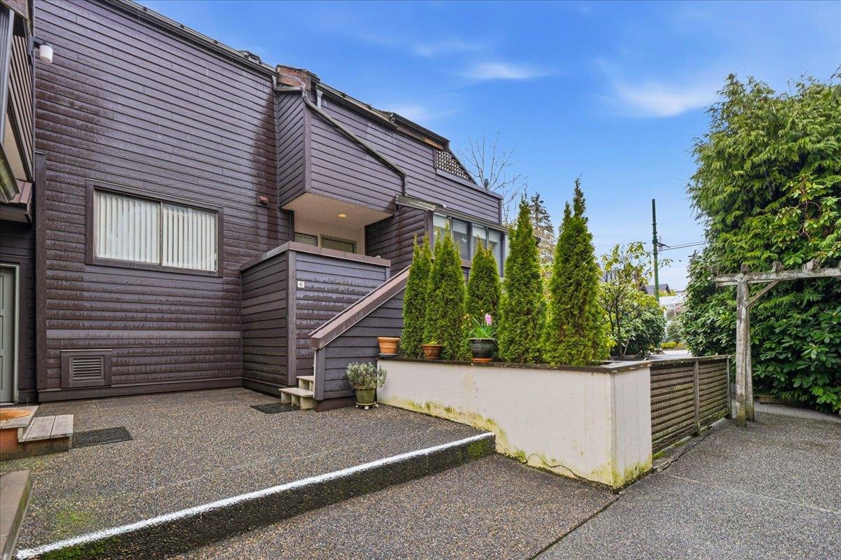 6 5730 Carnarvon Street - MLS&reg; # R3155091