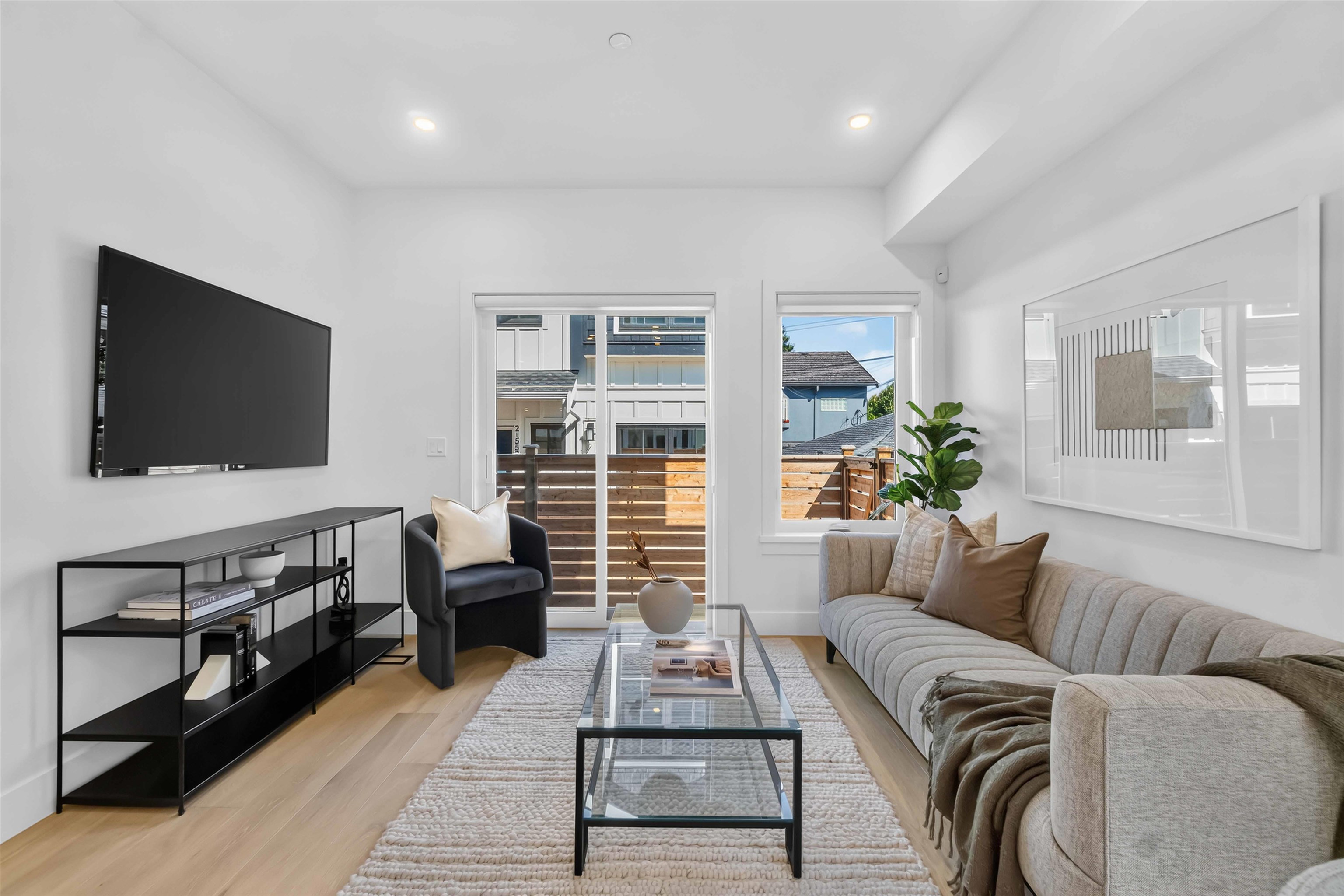 3 550 Kaslo Street - MLS&reg; # R3155124