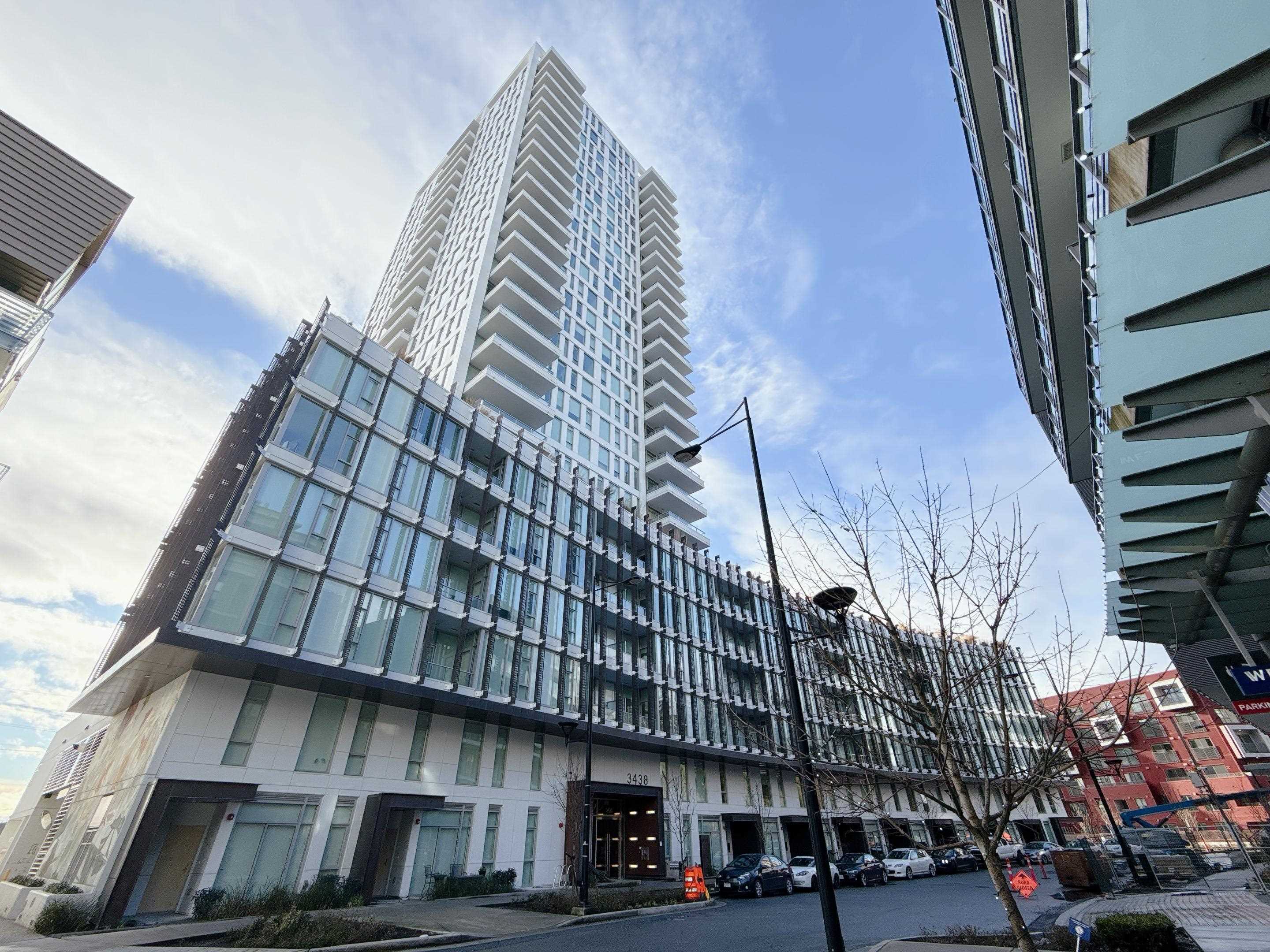 321 3438 Sawmill Crescent - MLS&reg; # R3156045
