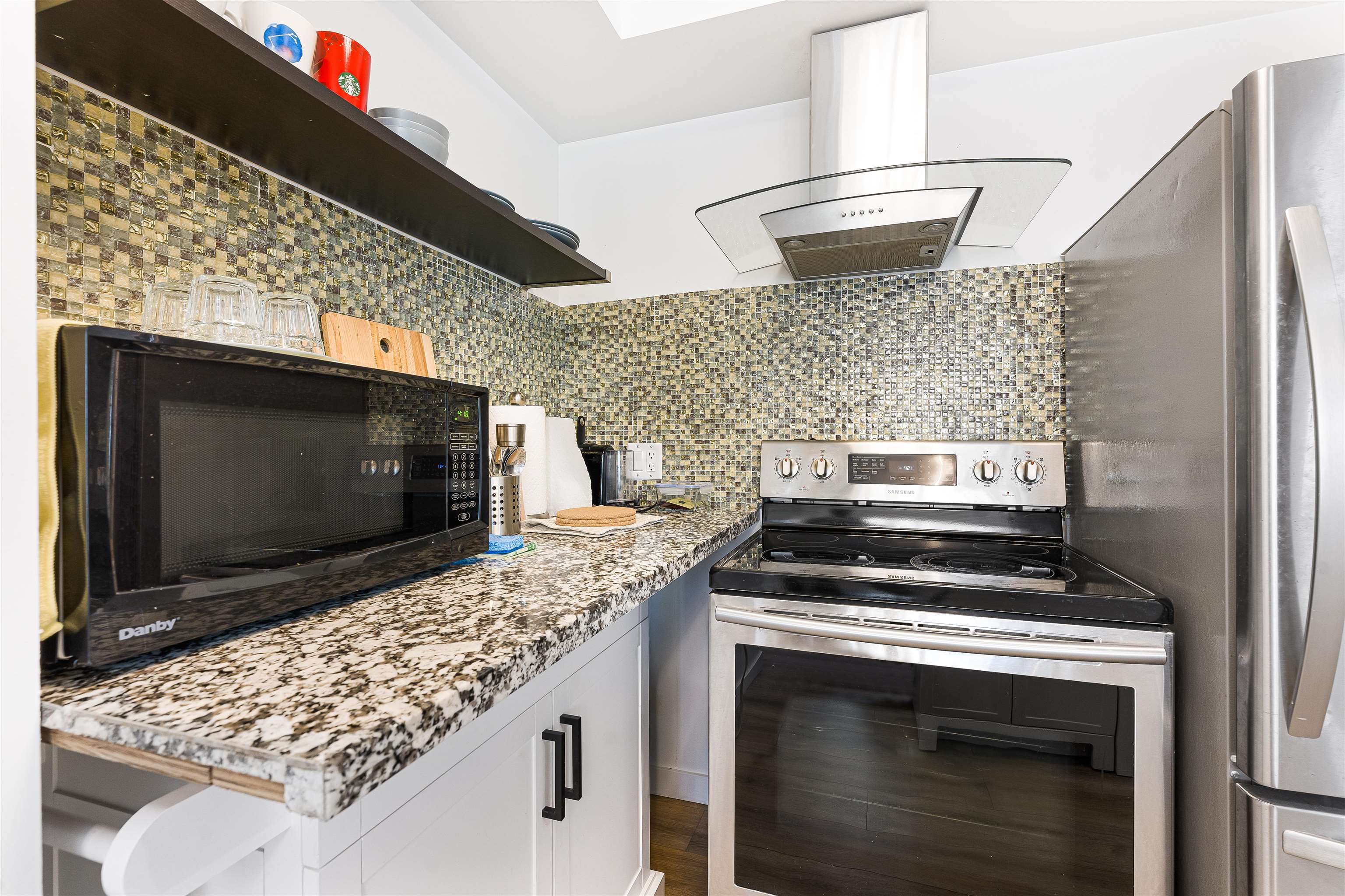 1406 1050 Burrard  - MLS&reg; # R3156150
