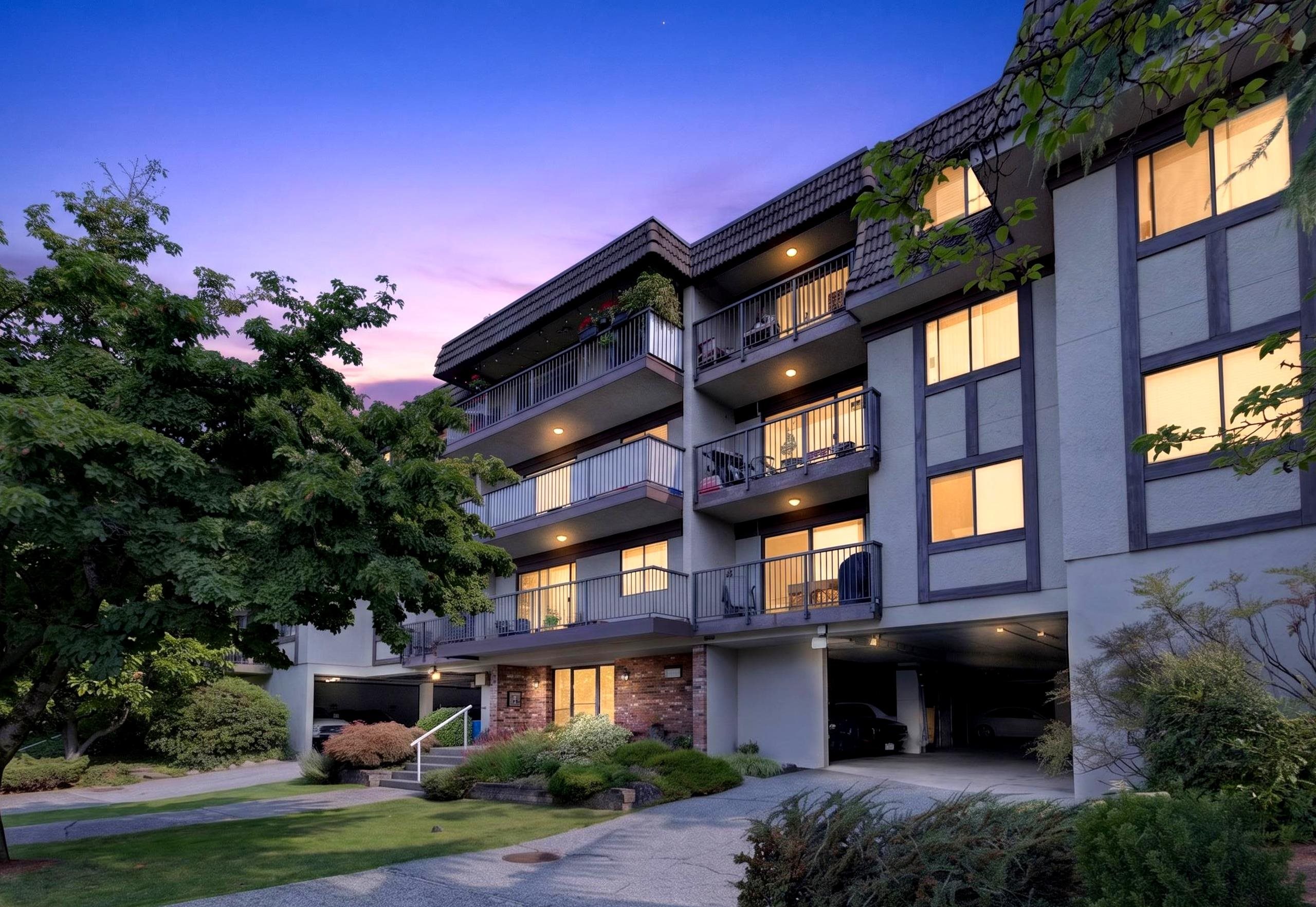 307 252 2nd Street - MLS&reg; # R3157242