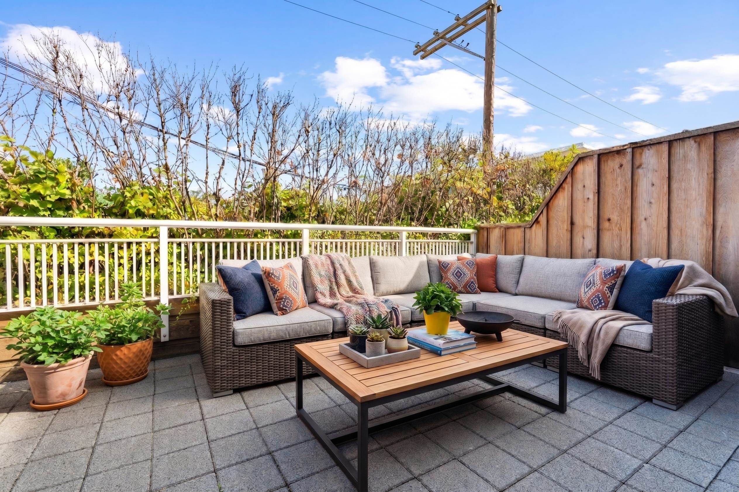 330 5790 East Boulevard  - MLS&reg; # R3158515