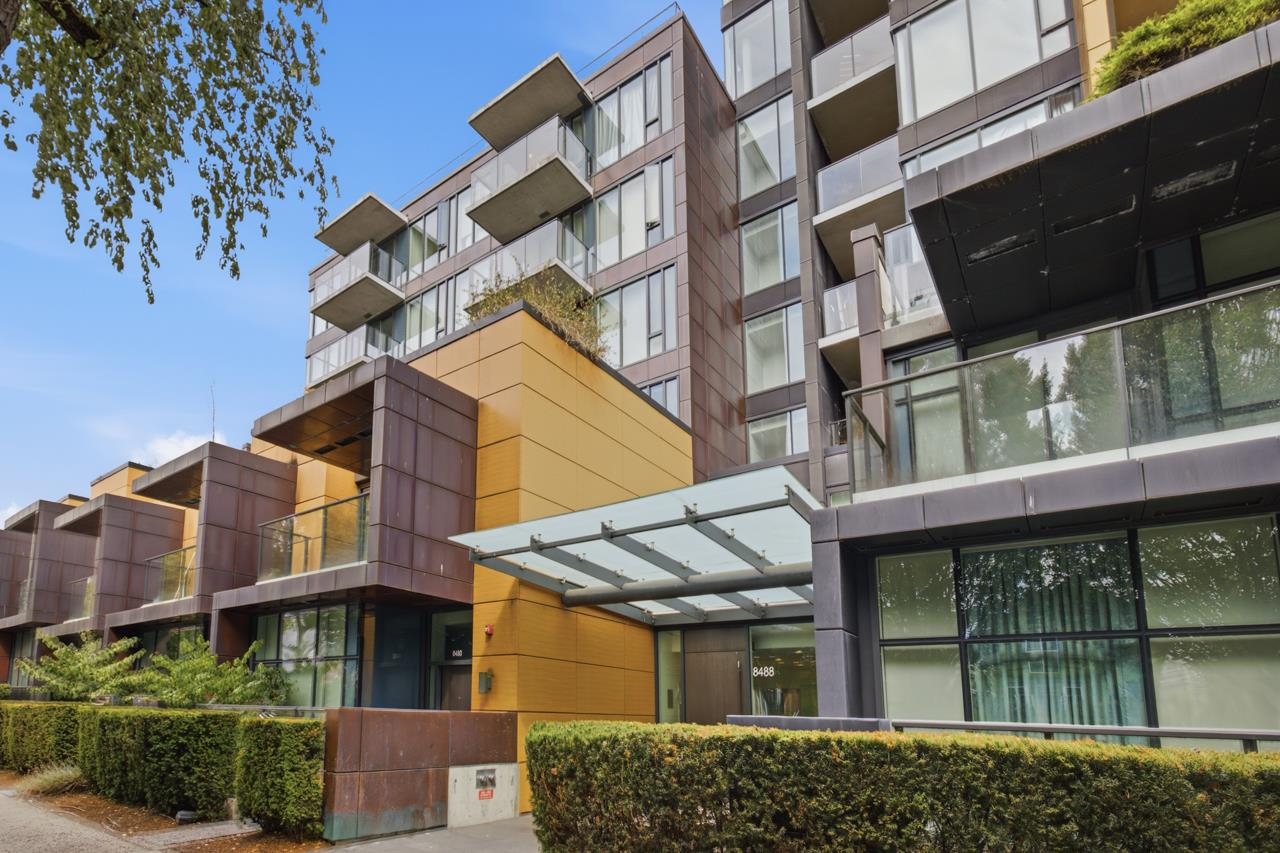 802 8488 Cornish Street - MLS&reg; # R3158569