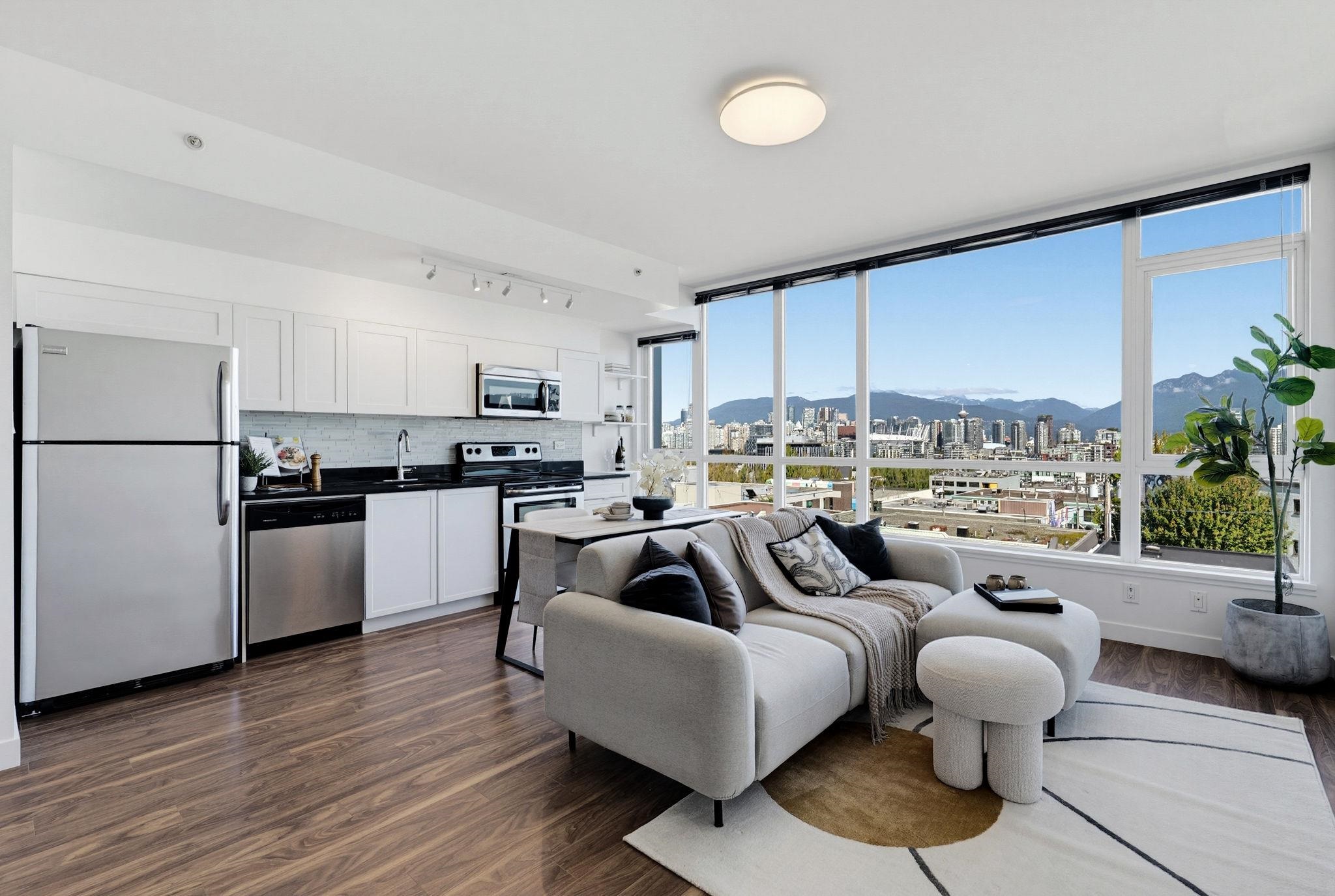 409 2511 Quebec Street - MLS&reg; # R3158589