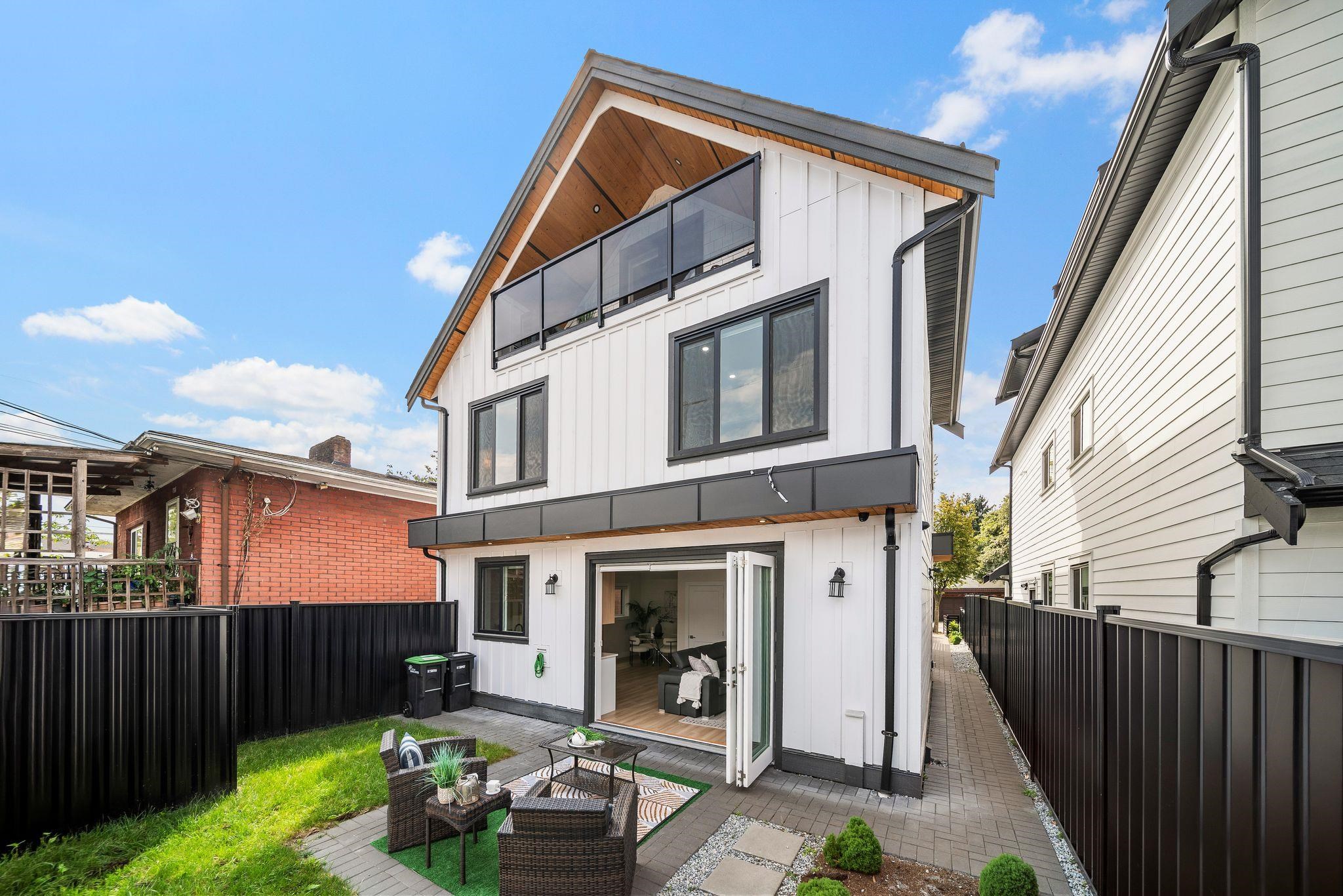  2369 Adanac Street - MLS&reg; # R3158823