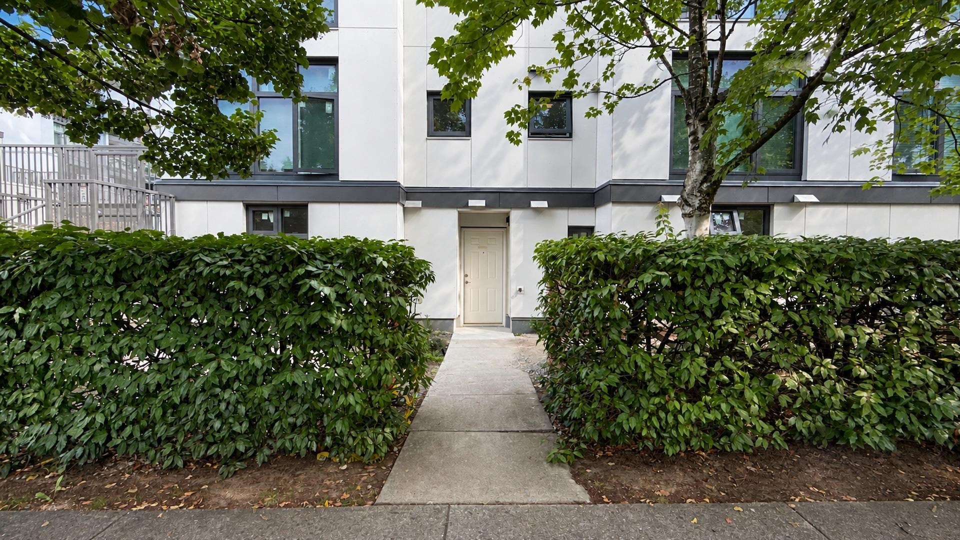 1 2528 Broadway  - MLS&reg; # R3159385