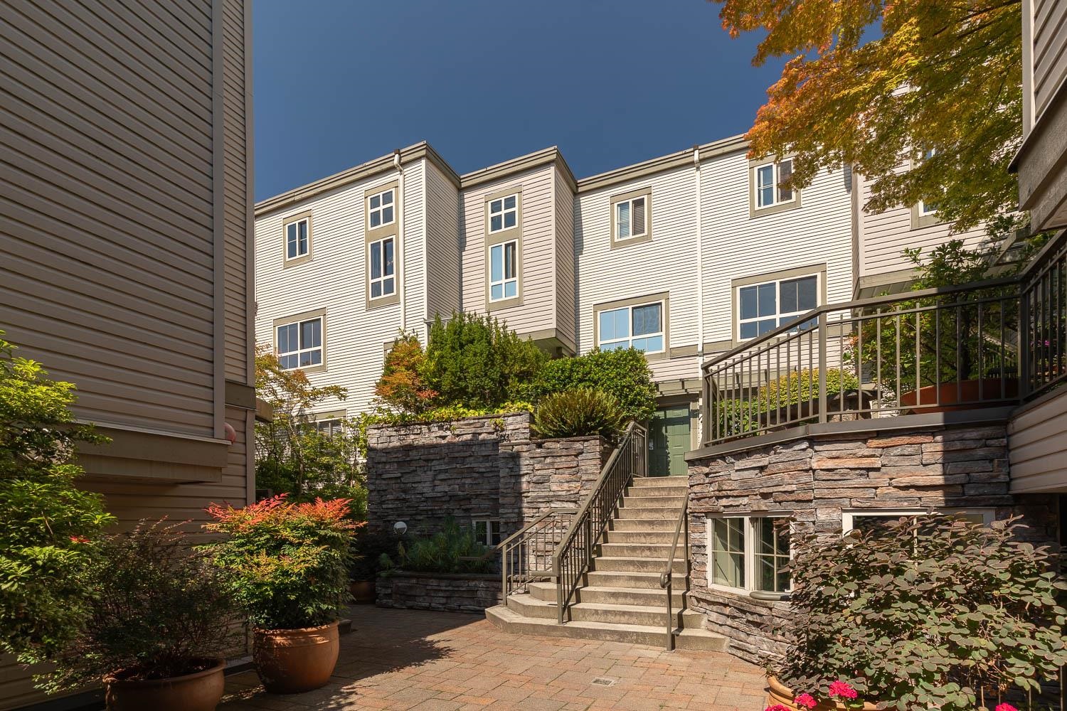 34 2375 Broadway  - MLS&reg; # R3159474
