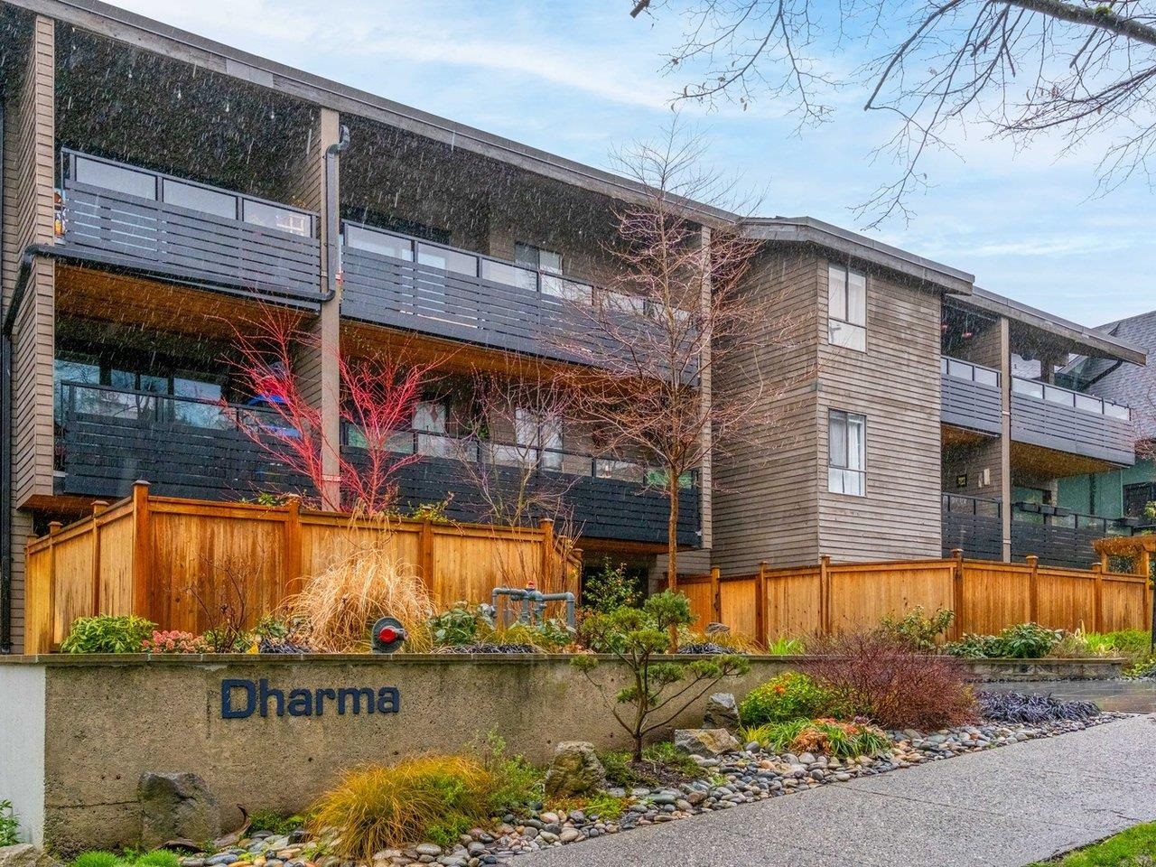 216 1549 Kitchener Street - MLS&reg; # R3160115