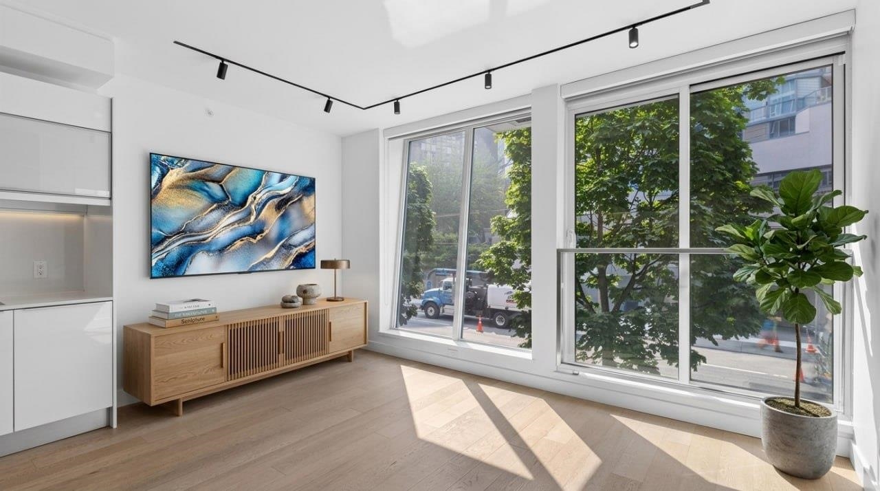 206 1477 Pender Street - MLS&reg; # R3160332
