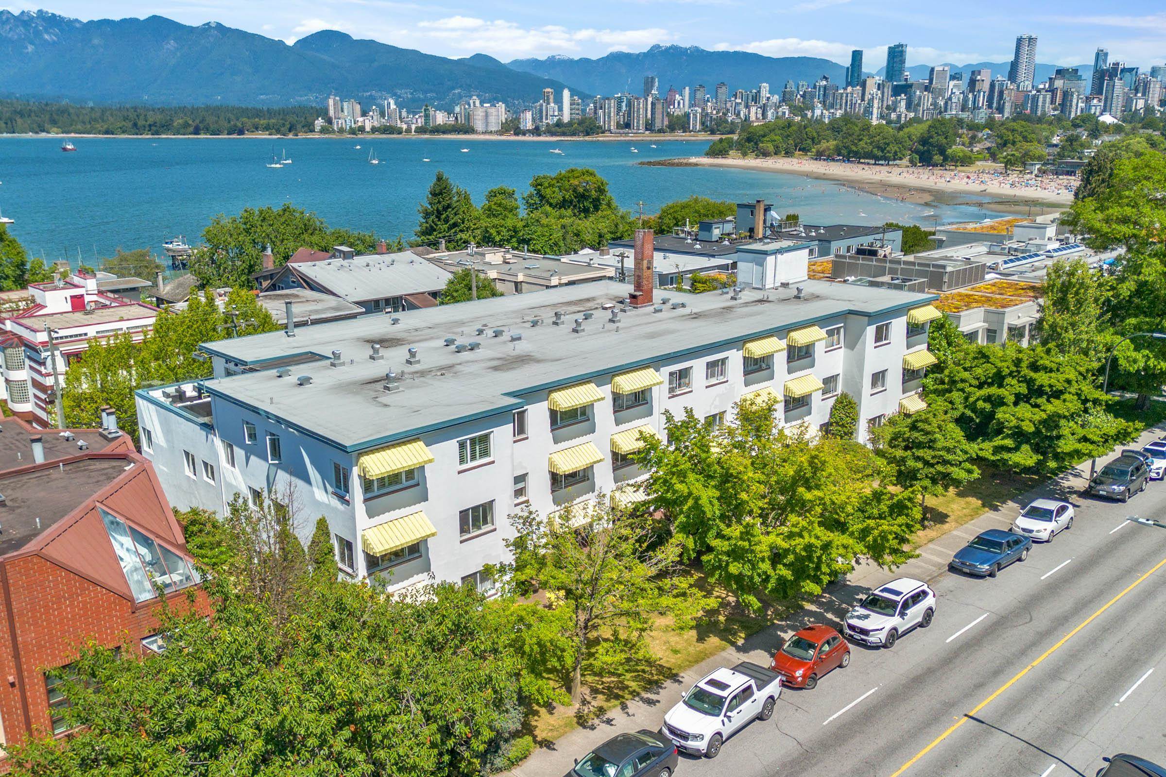 303 2469 Cornwall Avenue - MLS&reg; # R3162226