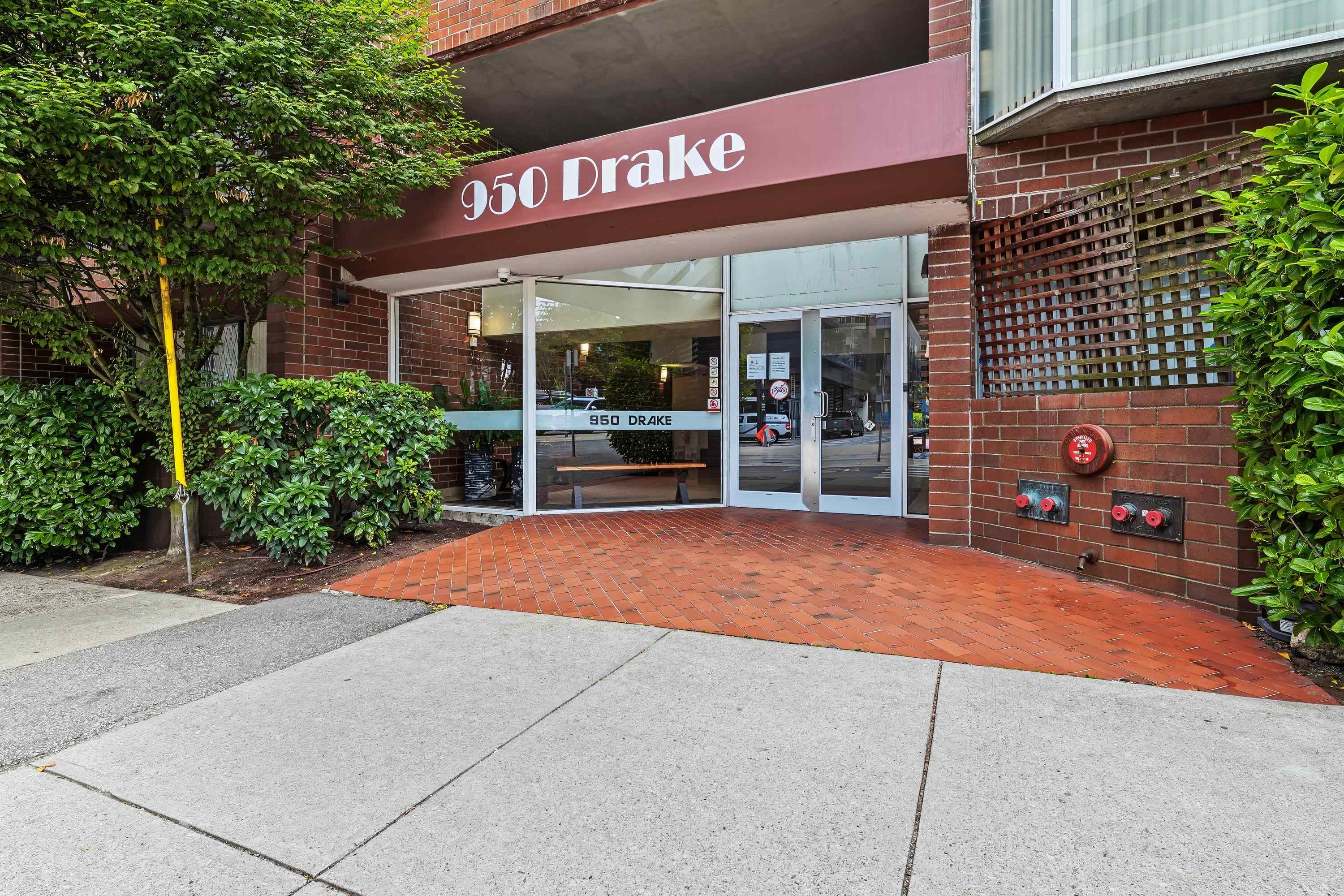 206 950 Drake Street - MLS&reg; # R3162340