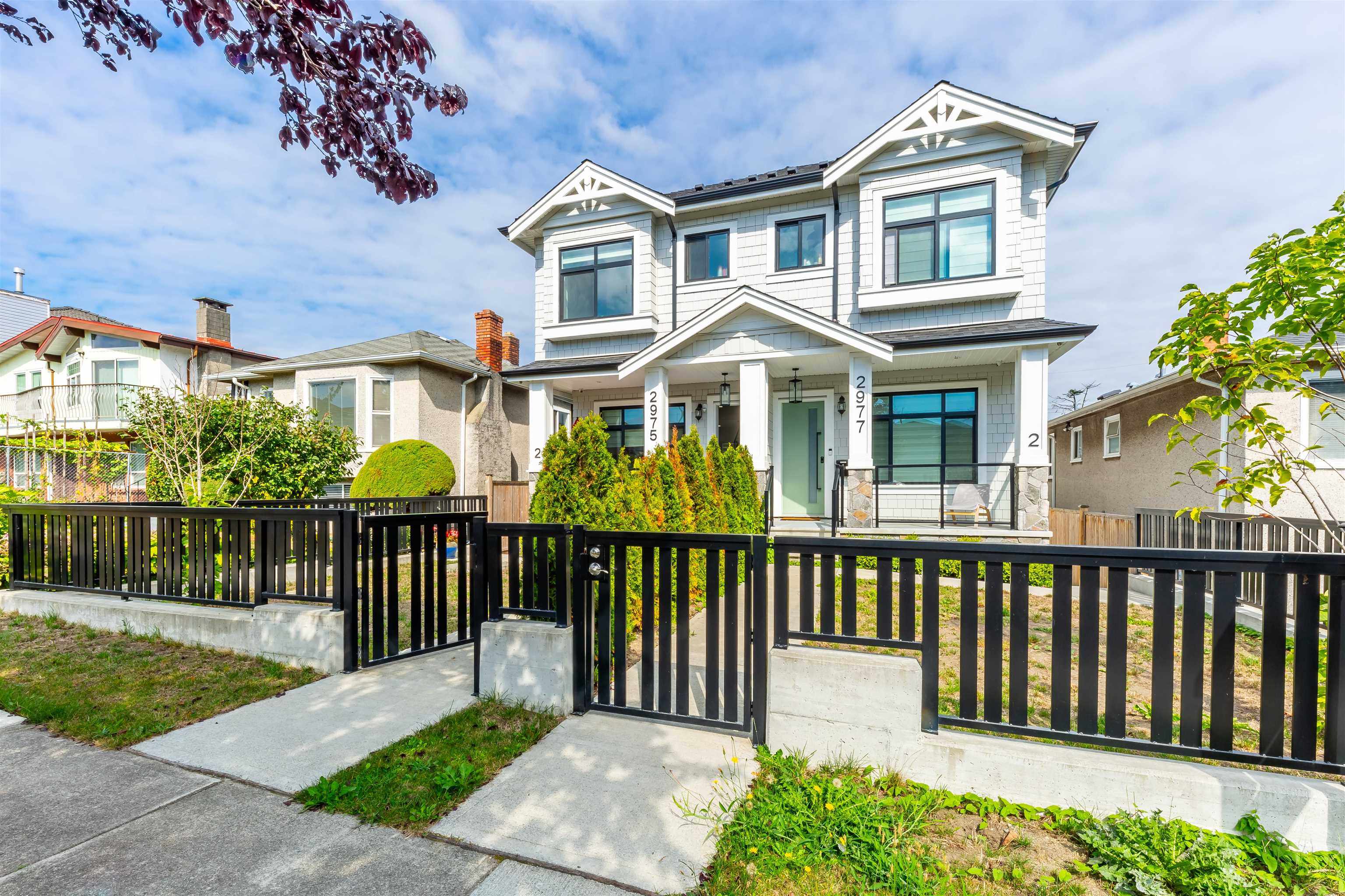  2975 42nd Avenue - MLS&reg; # R3162698