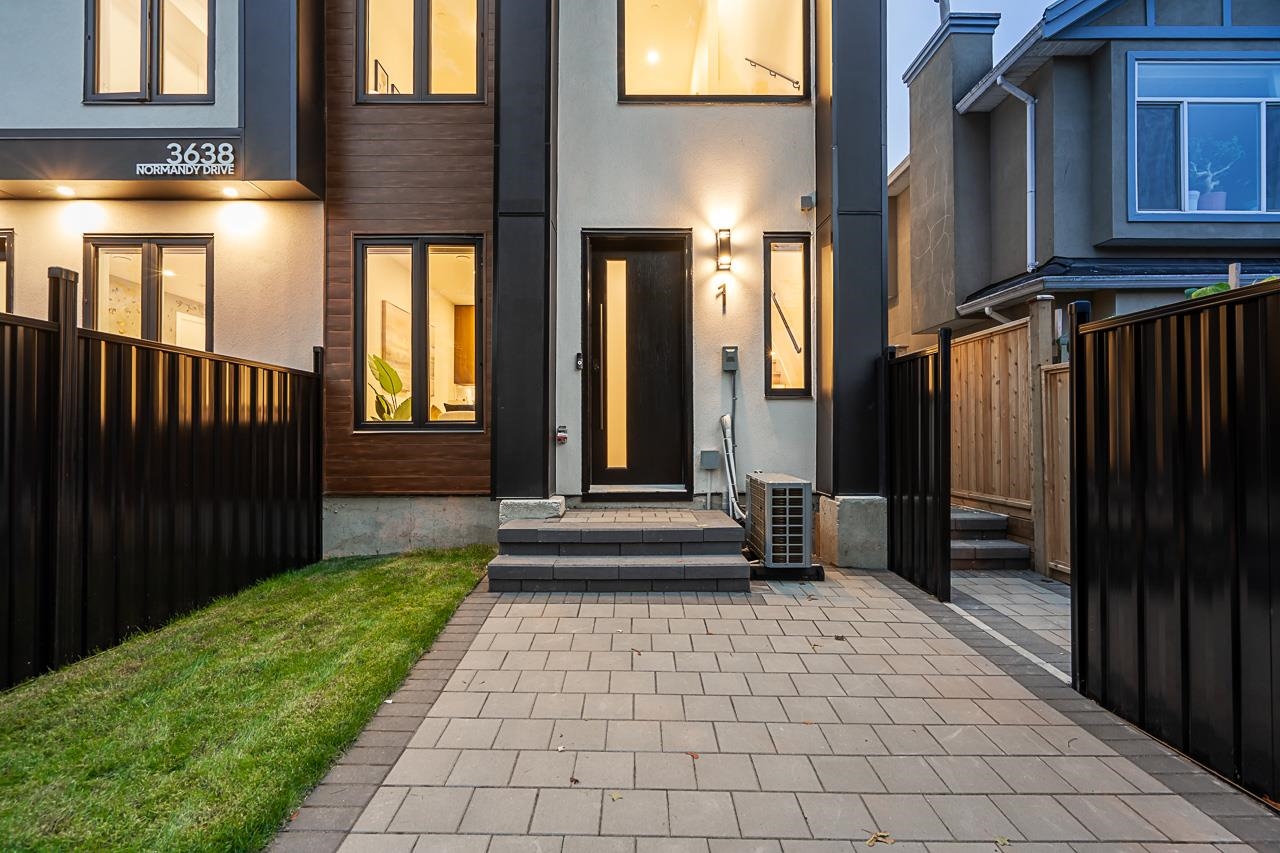 1 3638 Normandy Drive - MLS&reg; # R3162804