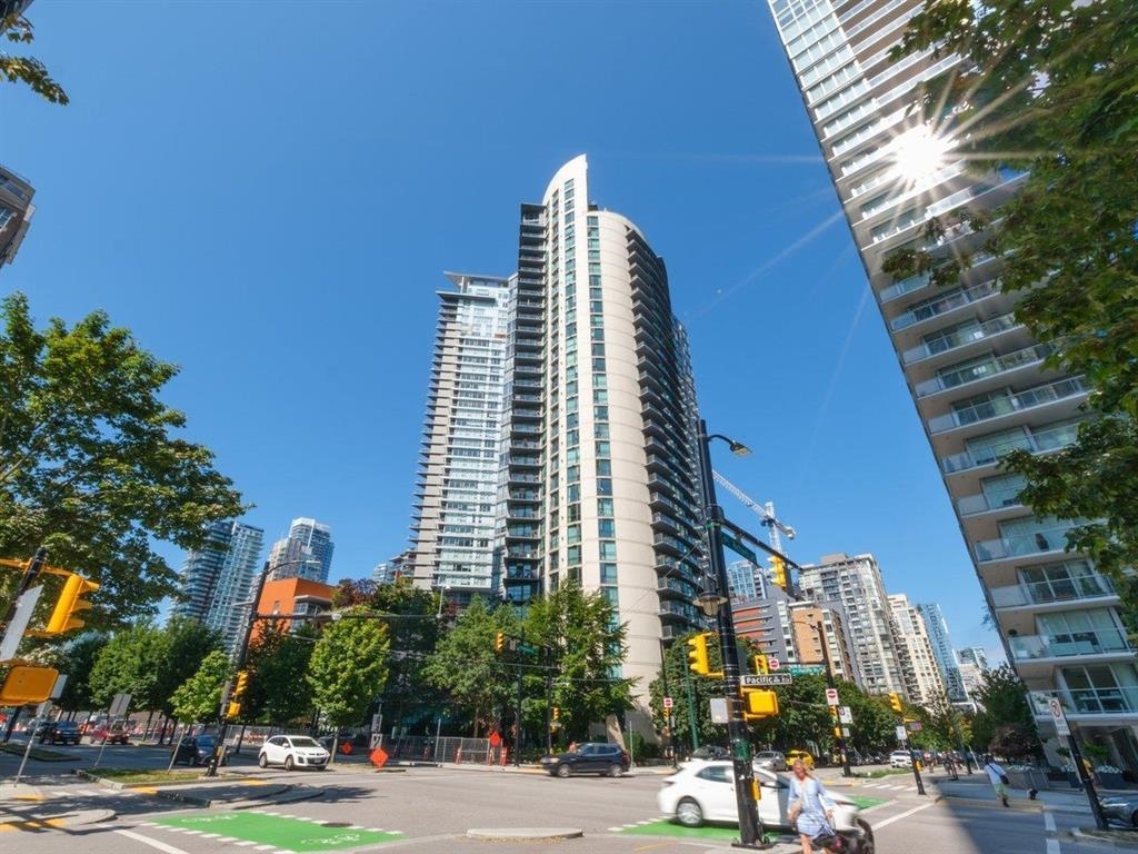 2907 501 Pacific Street - MLS&reg; # R3164276