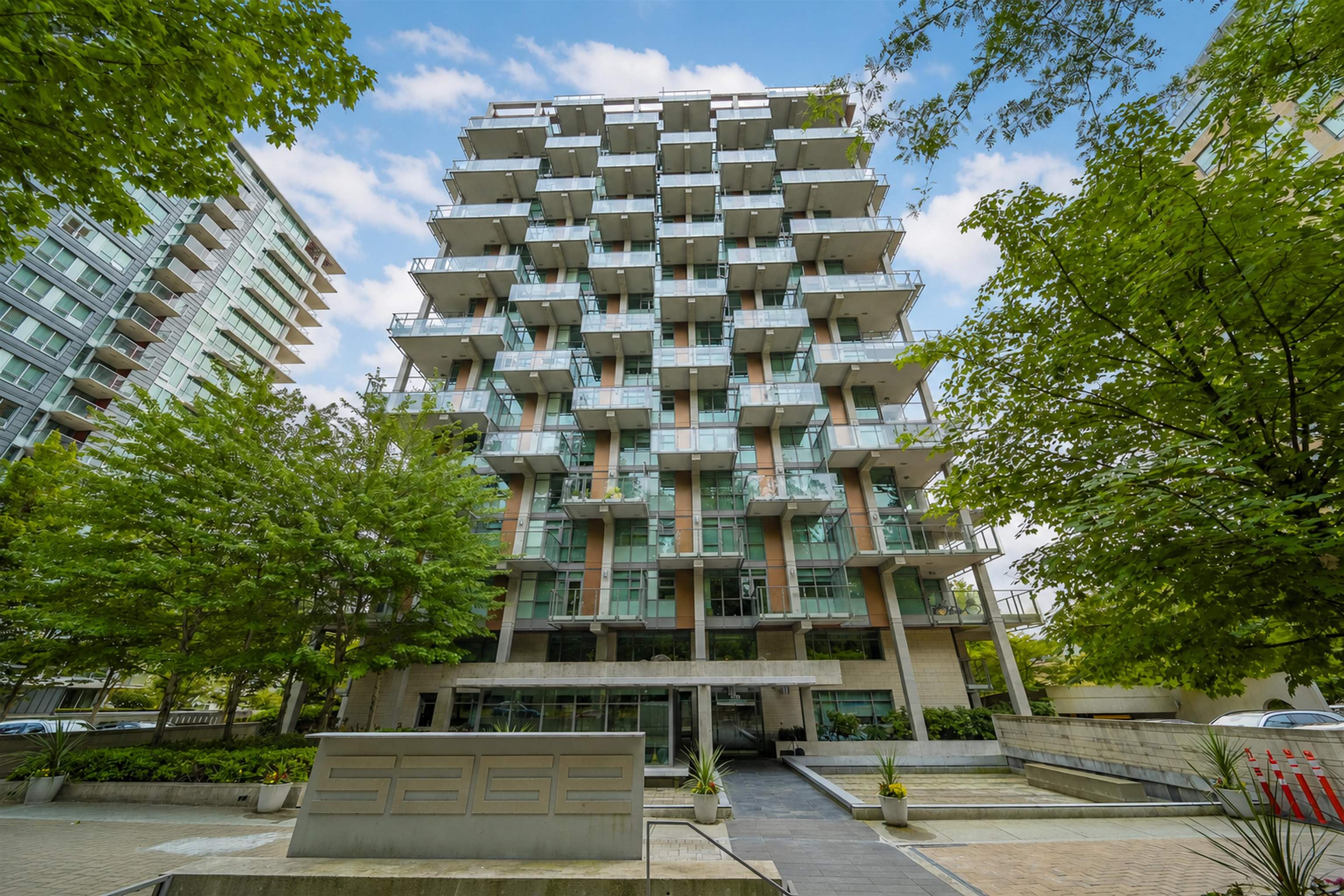 502 5782 Berton Avenue - MLS&reg; # R3164589