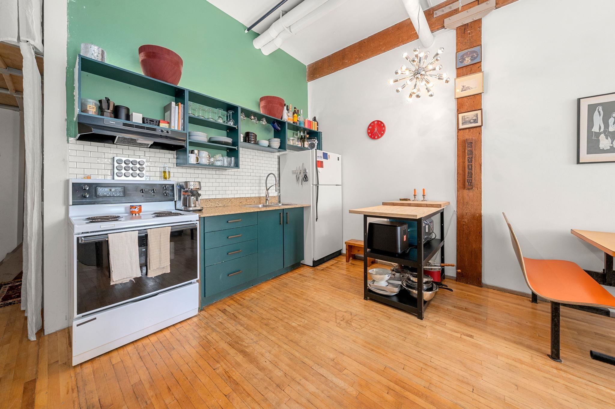 120 2556 Hastings Street - MLS&reg; # R3165006