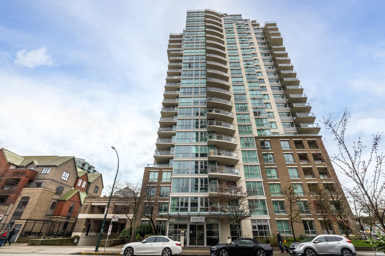 1703 120 Milross Avenue - MLS&reg; # R3165026