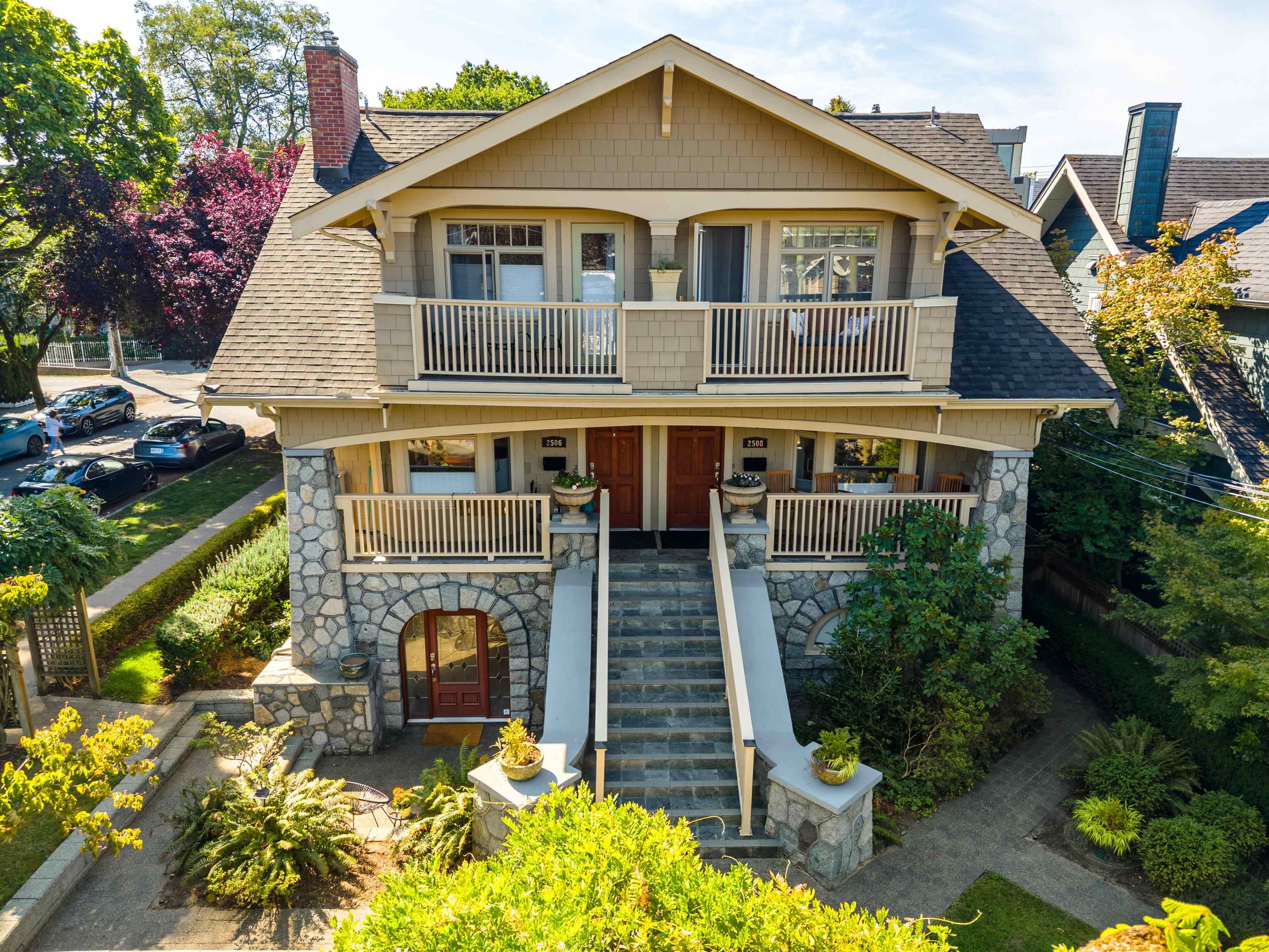  2425 Larch Street - MLS&reg; # R3165397