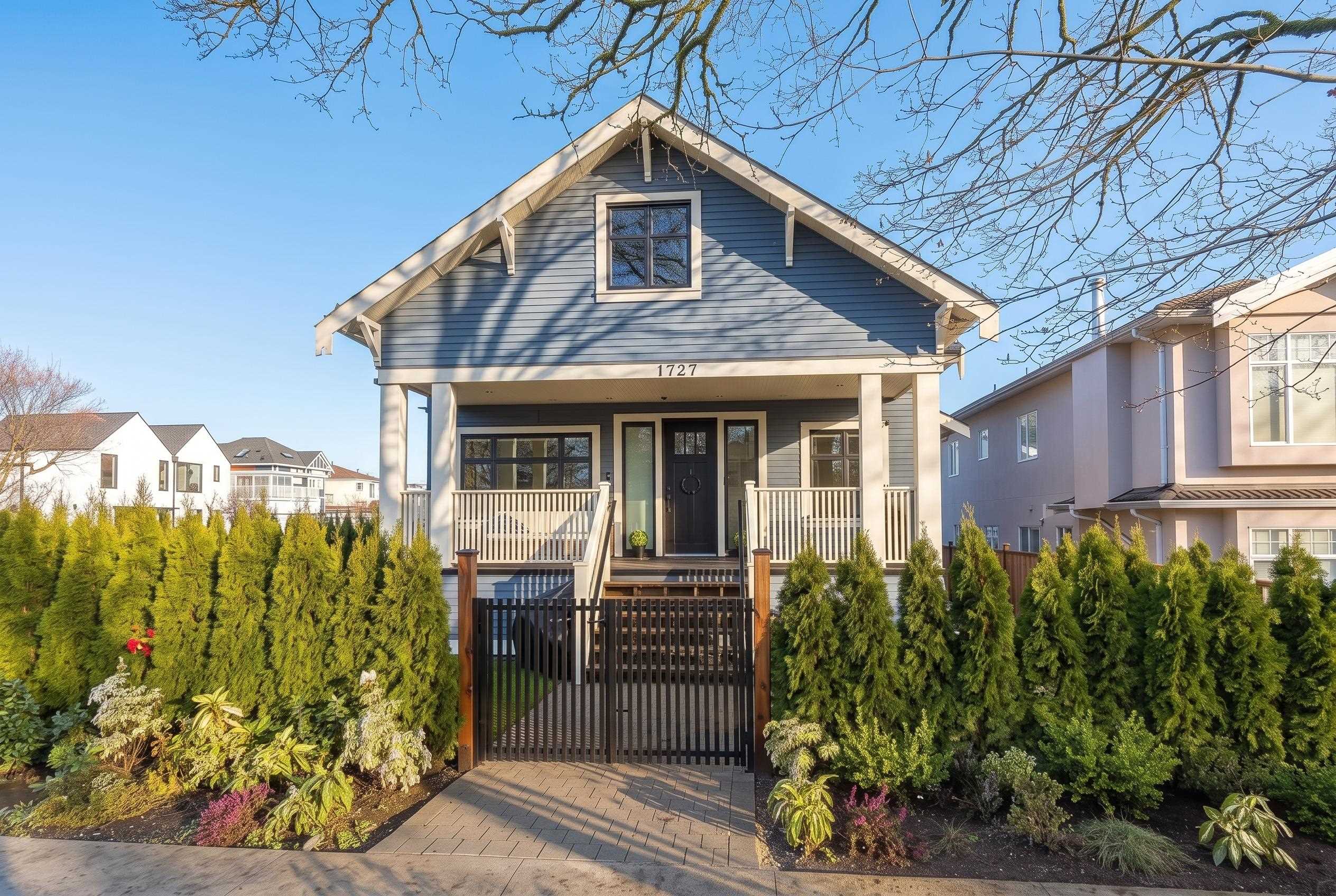  1727 22nd Avenue - MLS&reg; # R3165819